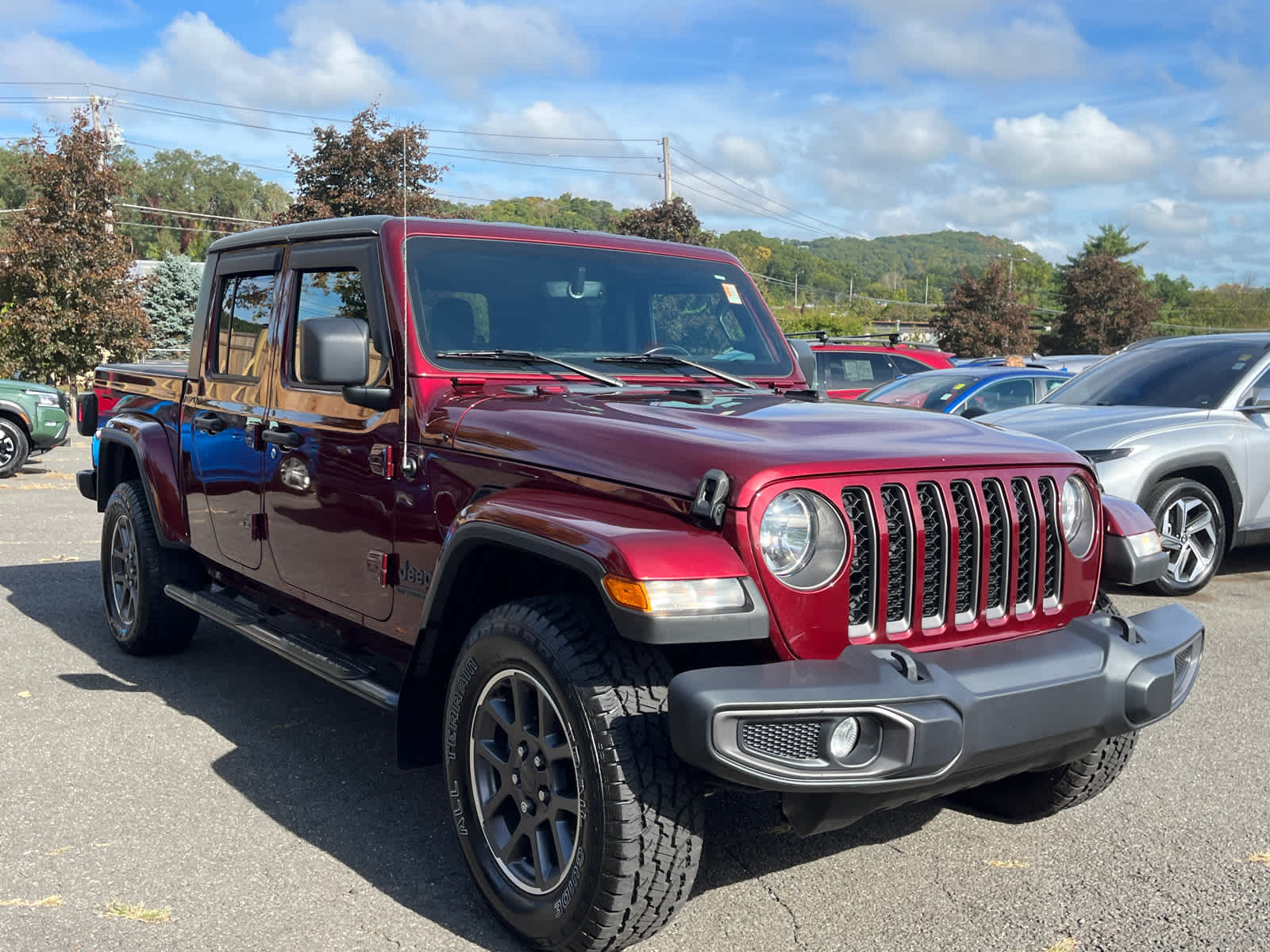 used 2021 Jeep Gladiator car, priced at $31,470