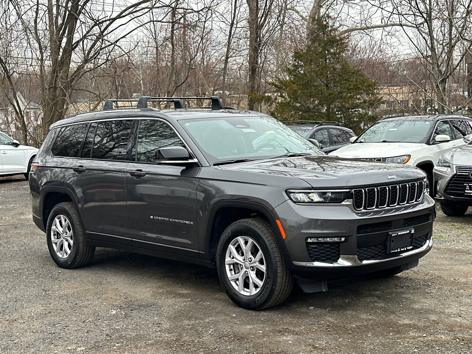 used 2022 Jeep New Grand Cherokee car, priced at $38,744
