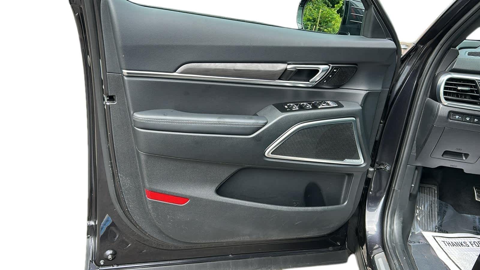 used 2025 Kia Telluride car, priced at $49,457