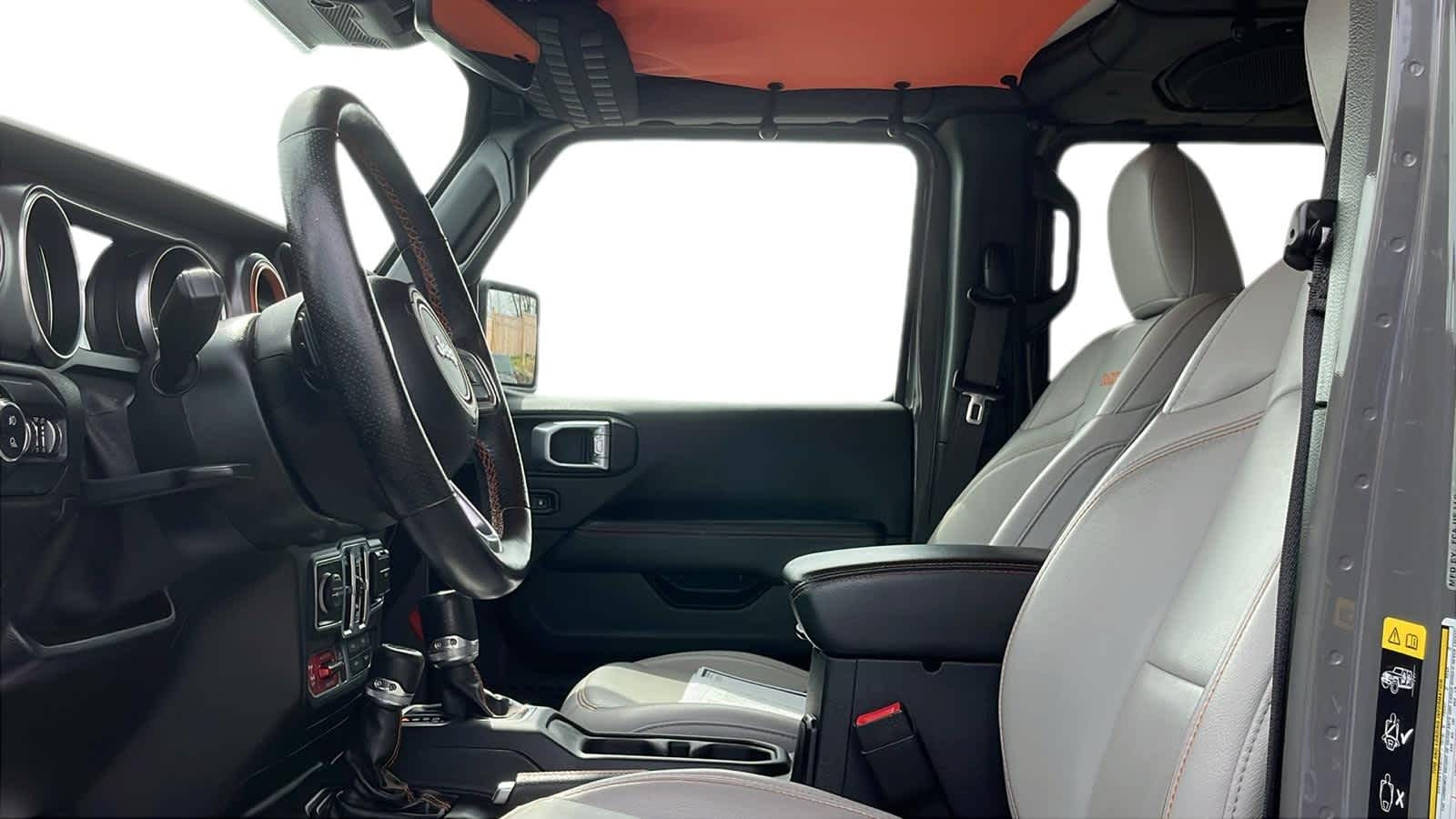 used 2021 Jeep Gladiator car, priced at $38,674