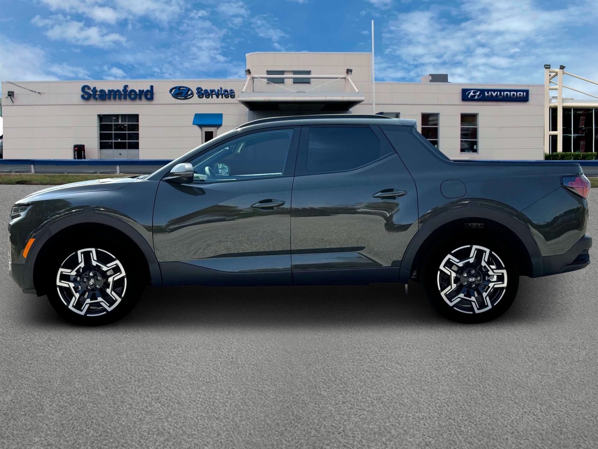 new 2025 Hyundai Santa Cruz car, priced at $44,875