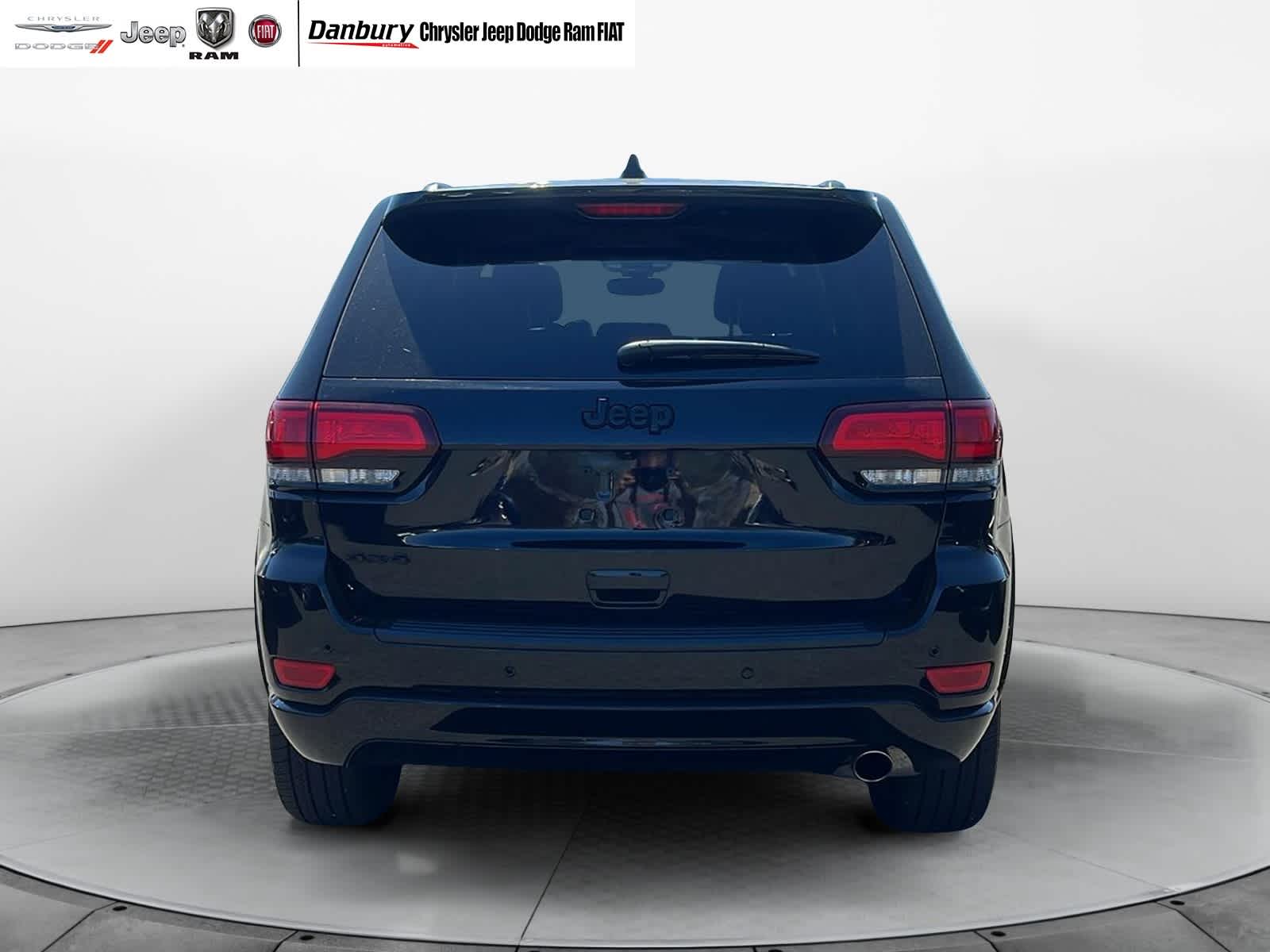 used 2022 Jeep Grand Cherokee WK car, priced at $29,792