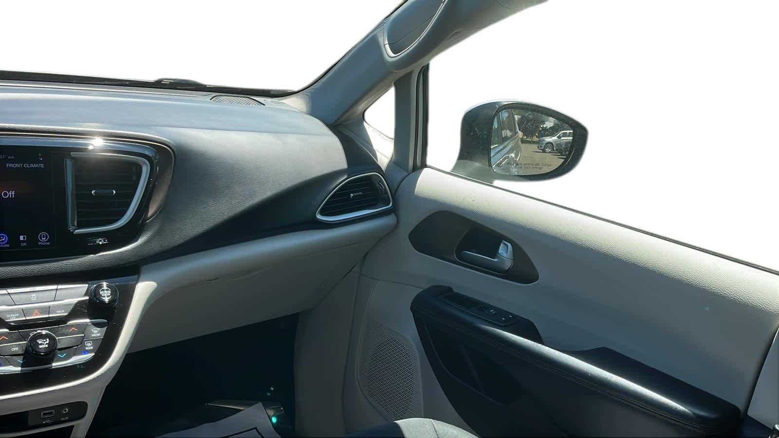 used 2017 Chrysler Pacifica car, priced at $11,977