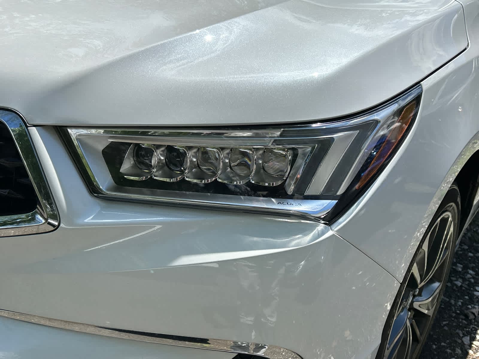 used 2020 Acura MDX car, priced at $29,903