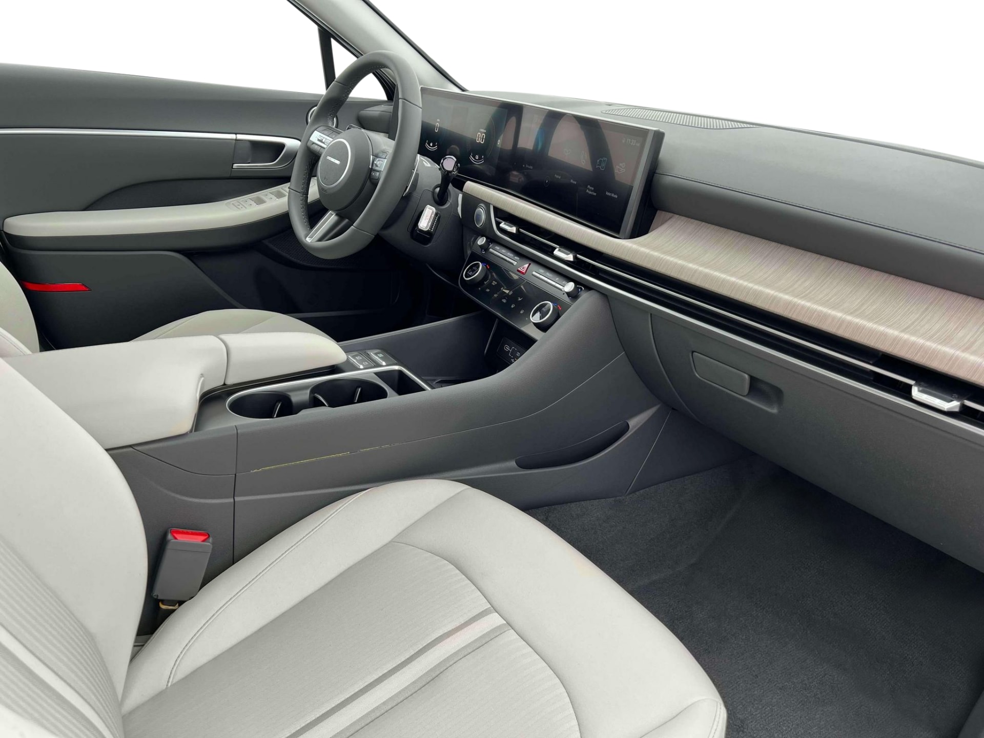 new 2025 Hyundai Sonata Hybrid car, priced at $33,065