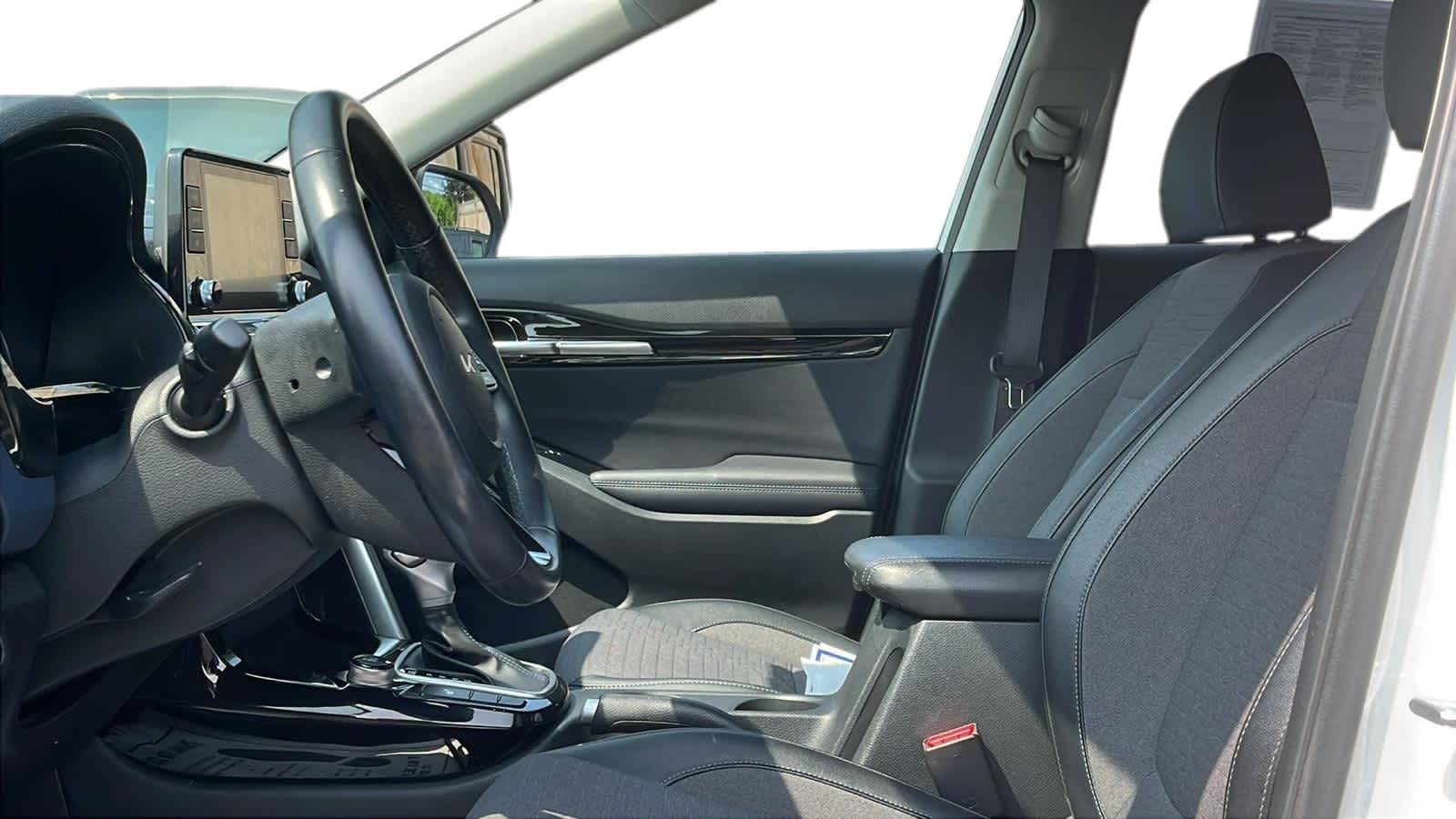 used 2023 Kia Seltos car, priced at $27,160