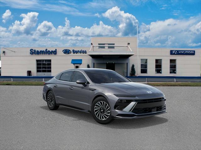 new 2025 Hyundai Sonata Hybrid car, priced at $32,760