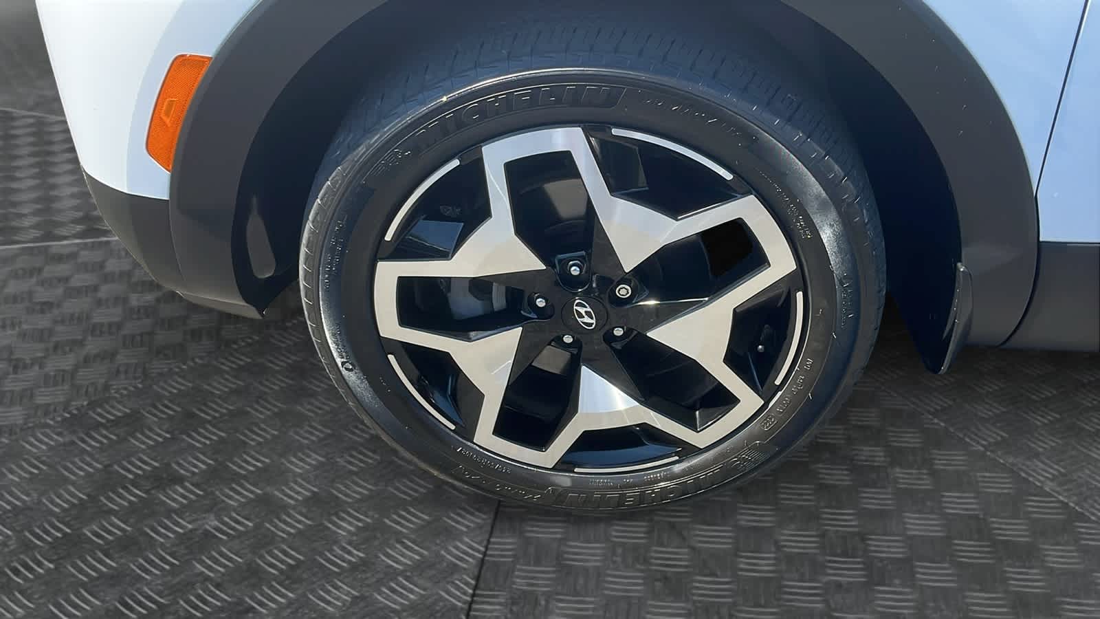 used 2022 Hyundai Santa Cruz car, priced at $30,804