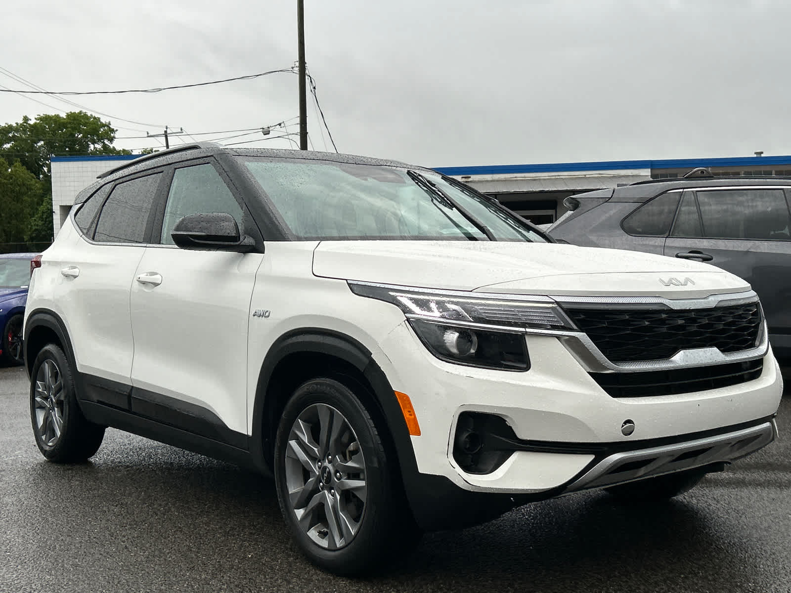 used 2023 Kia Seltos car, priced at $23,805