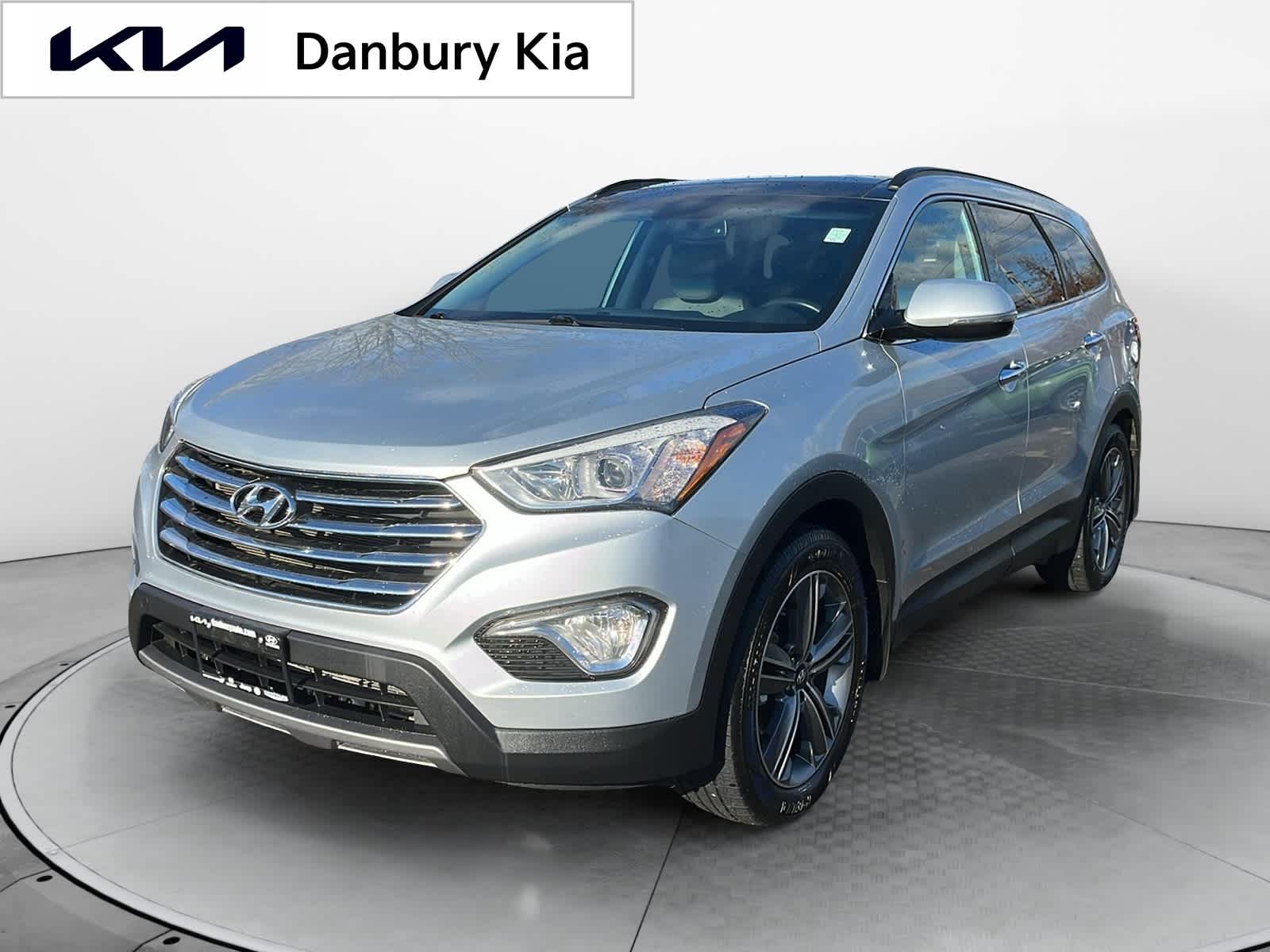 used 2016 Hyundai Santa Fe car, priced at $14,688