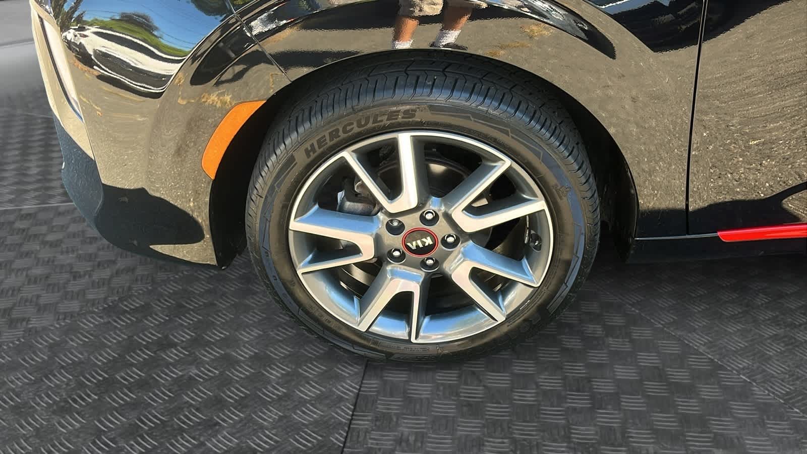 used 2021 Kia Soul car, priced at $18,452