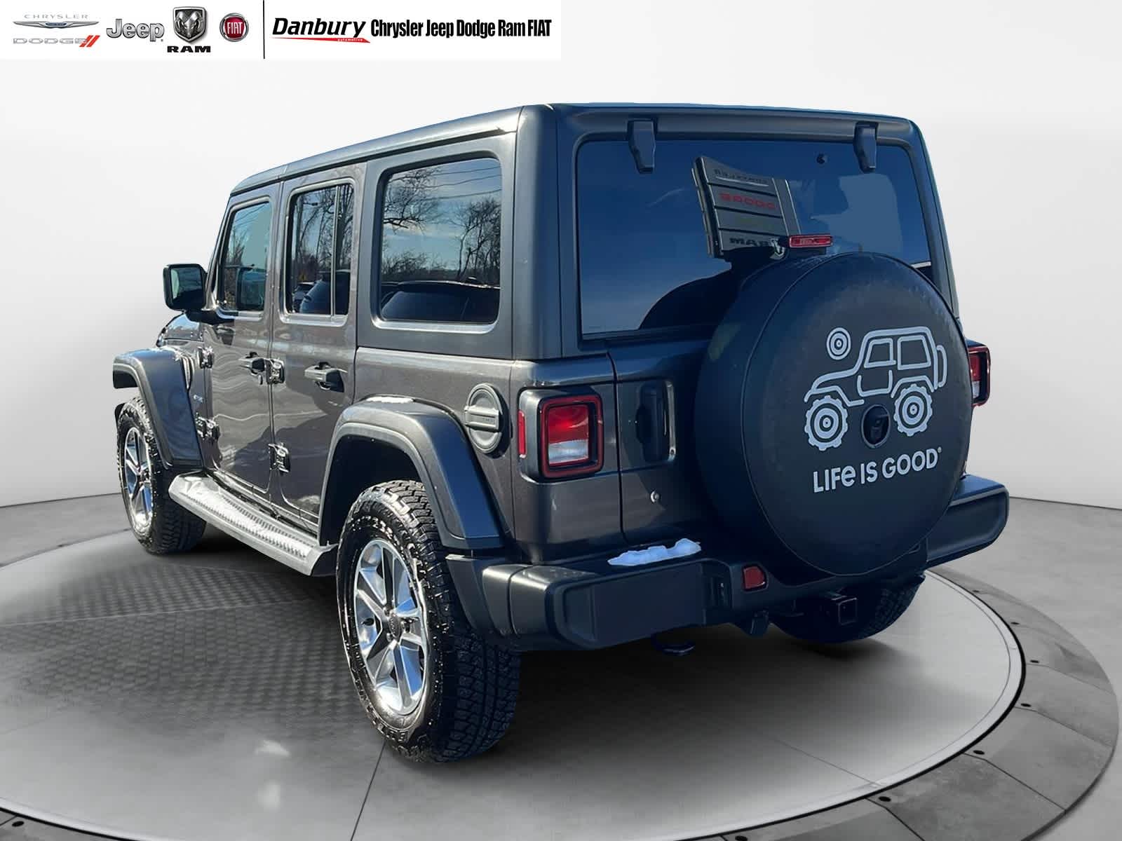 used 2019 Jeep Wrangler Unlimited car, priced at $28,756