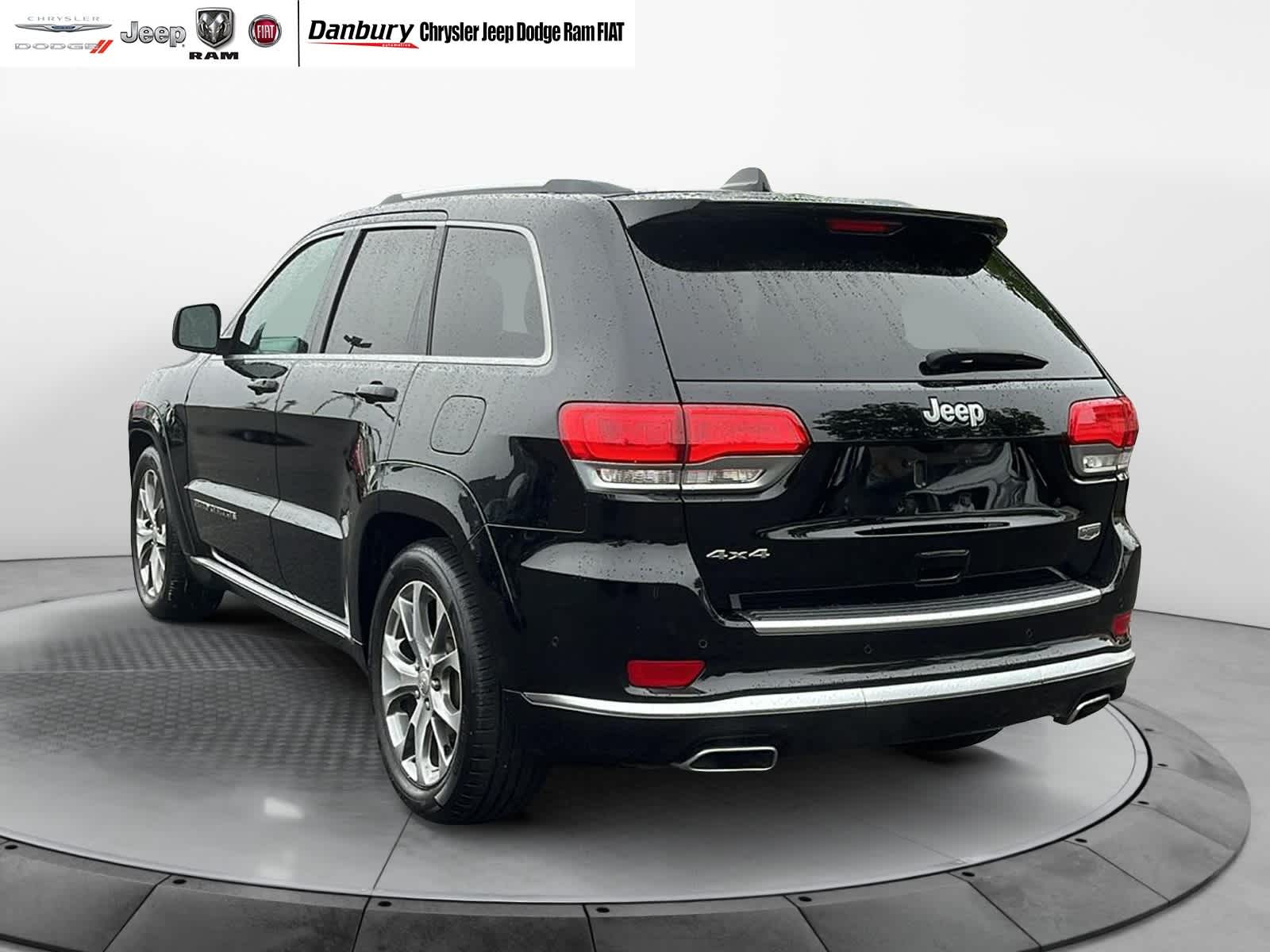 used 2019 Jeep Grand Cherokee car, priced at $28,468