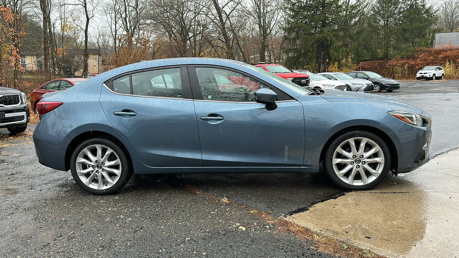 used 2014 Mazda Mazda3 car