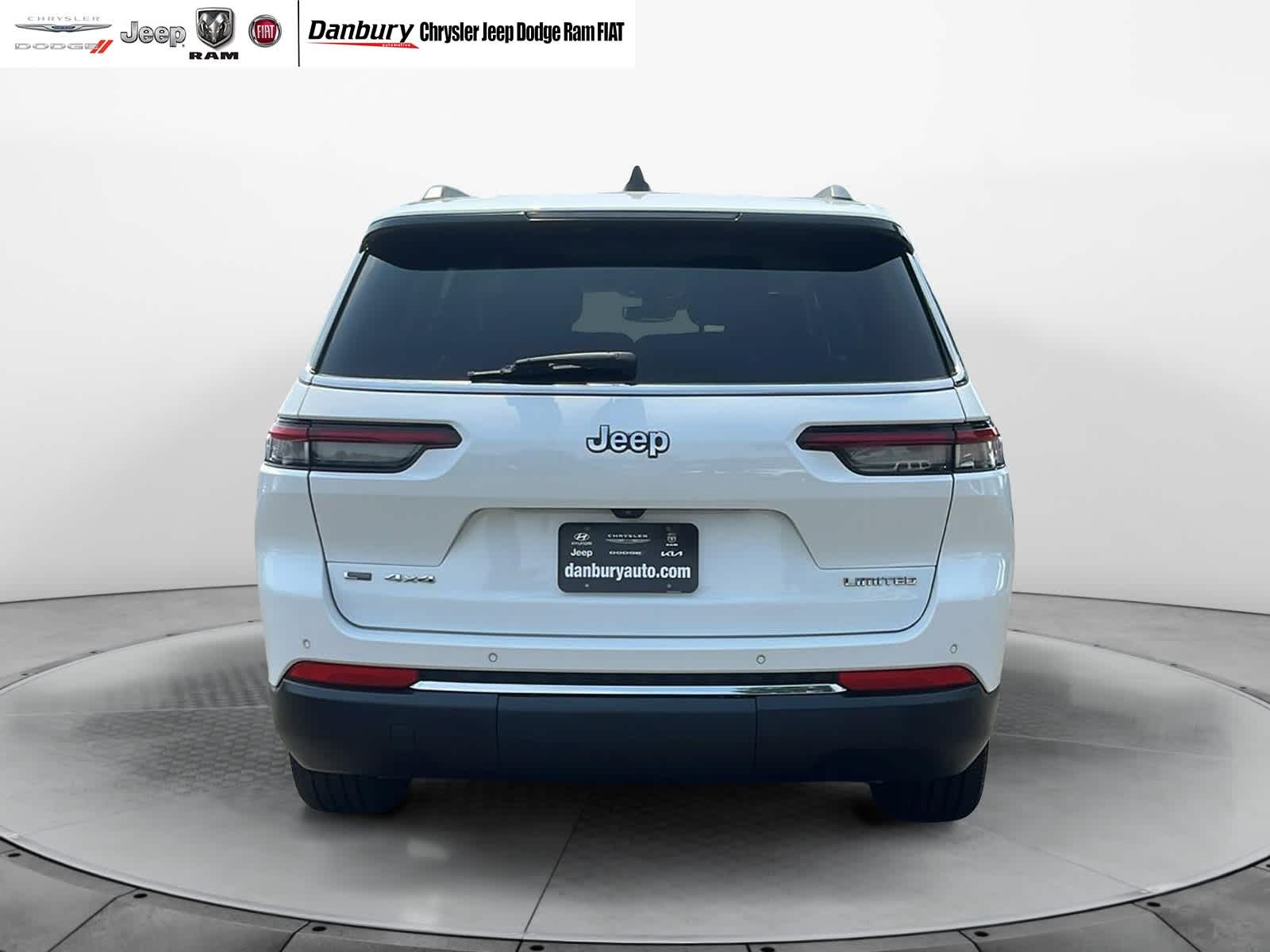used 2022 Jeep Grand Cherokee L car, priced at $30,983