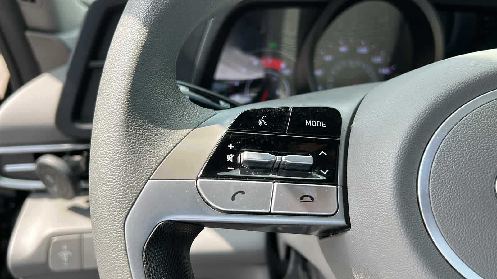 used 2022 Hyundai Elantra car, priced at $16,902