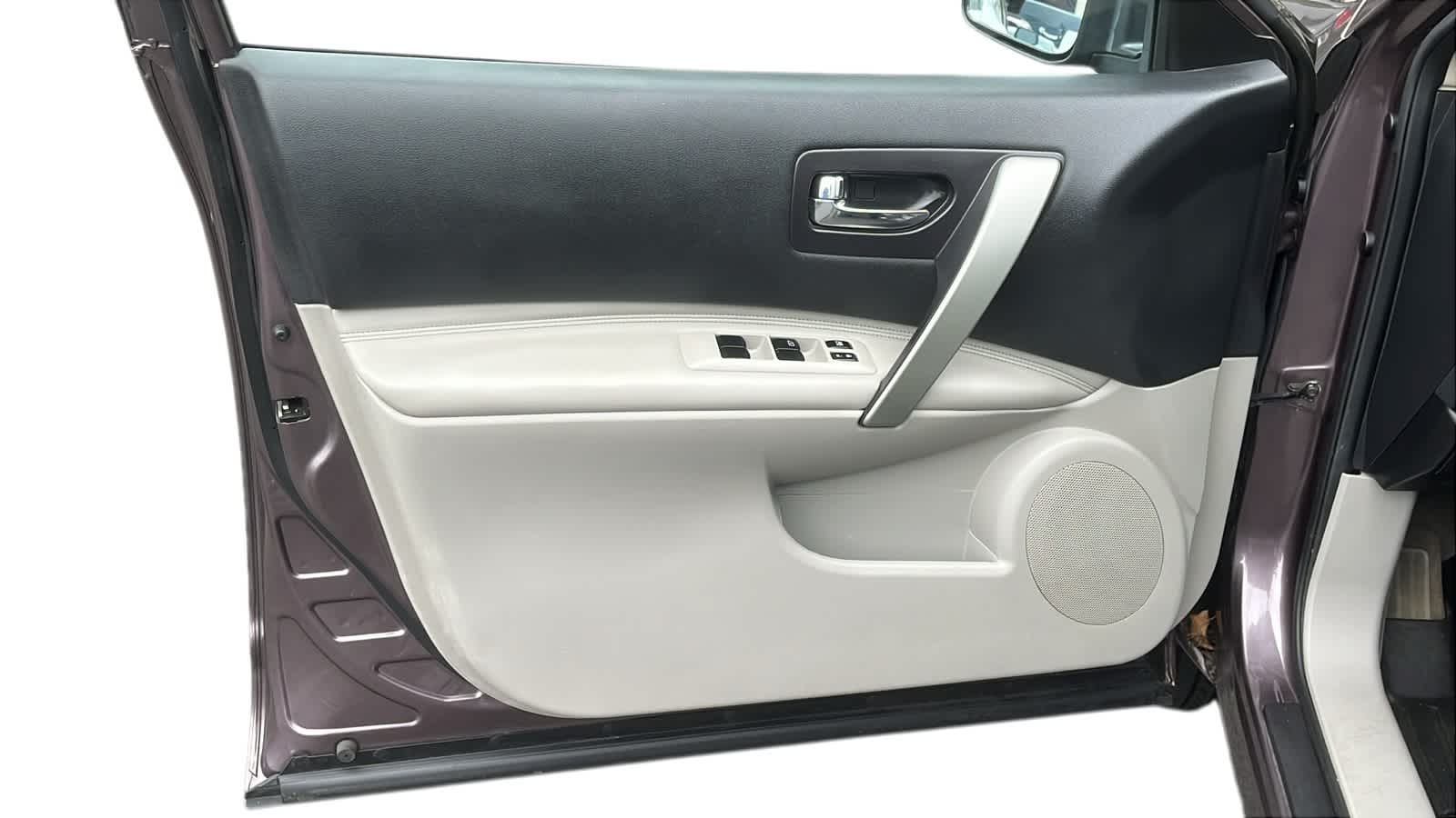 used 2010 Nissan Rogue car, priced at $4,332