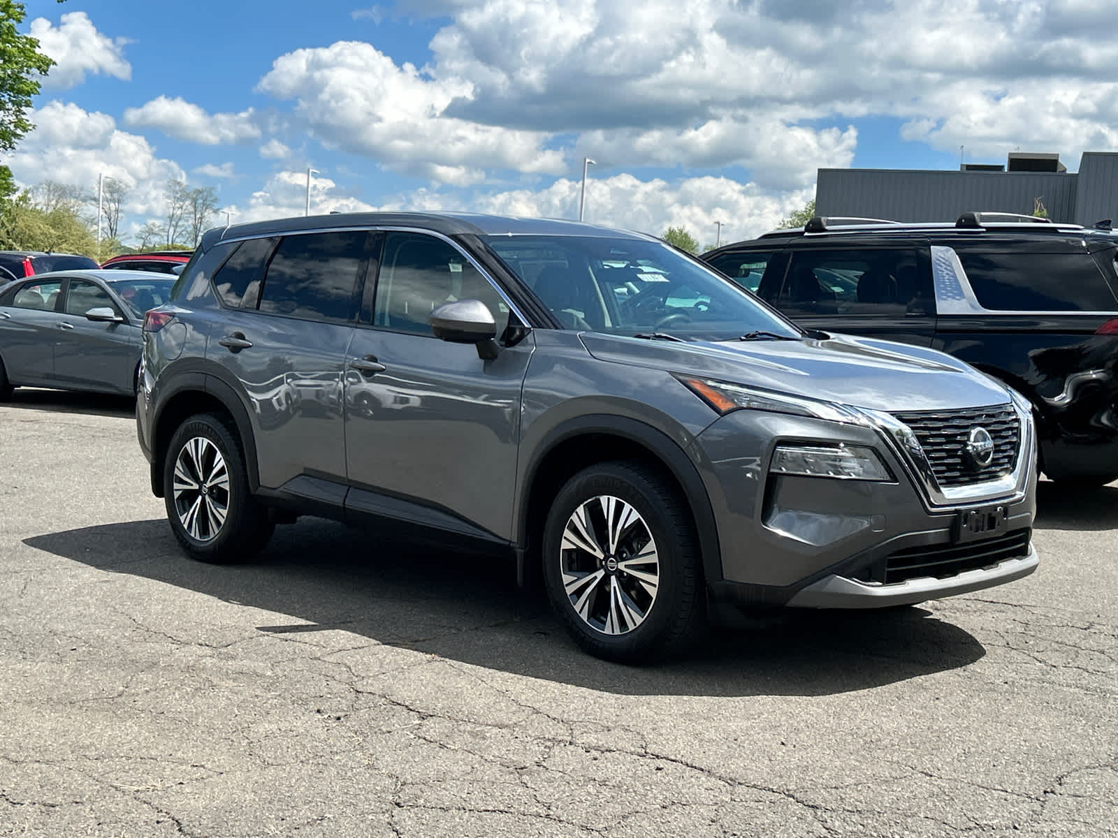 used 2021 Nissan Rogue car, priced at $19,307