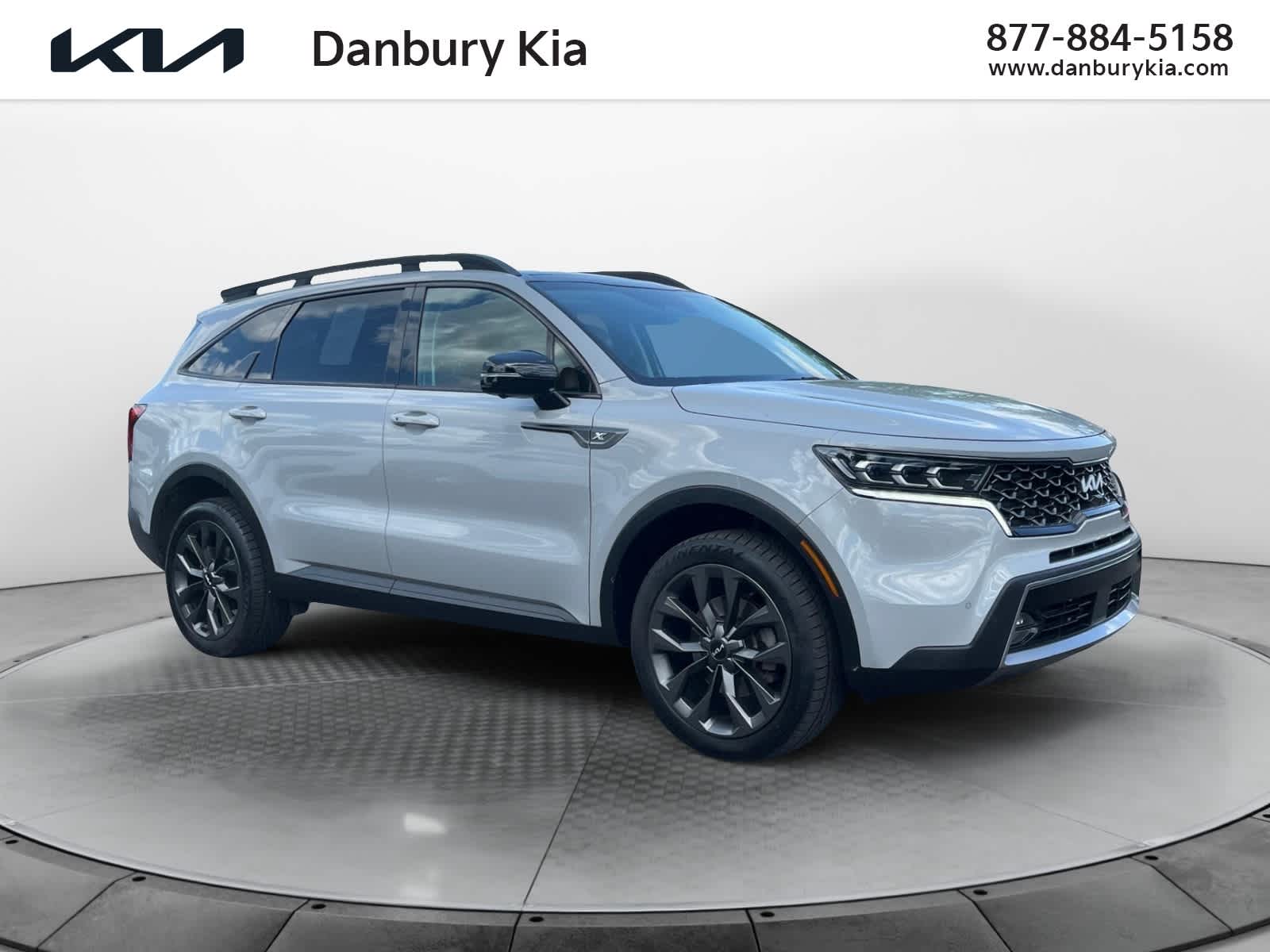 used 2022 Kia Sorento car, priced at $33,276