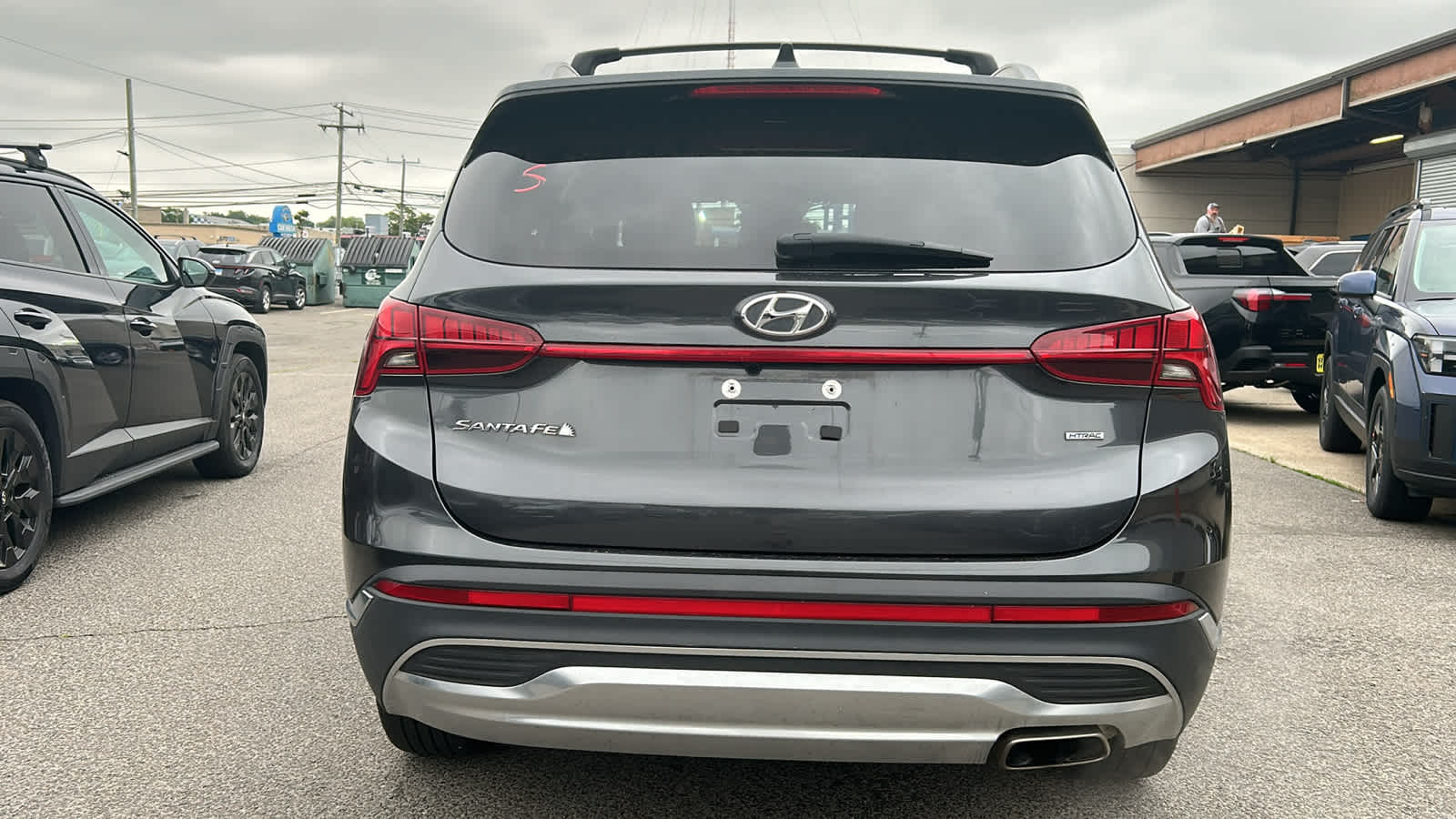 used 2022 Hyundai Santa Fe car, priced at $25,405