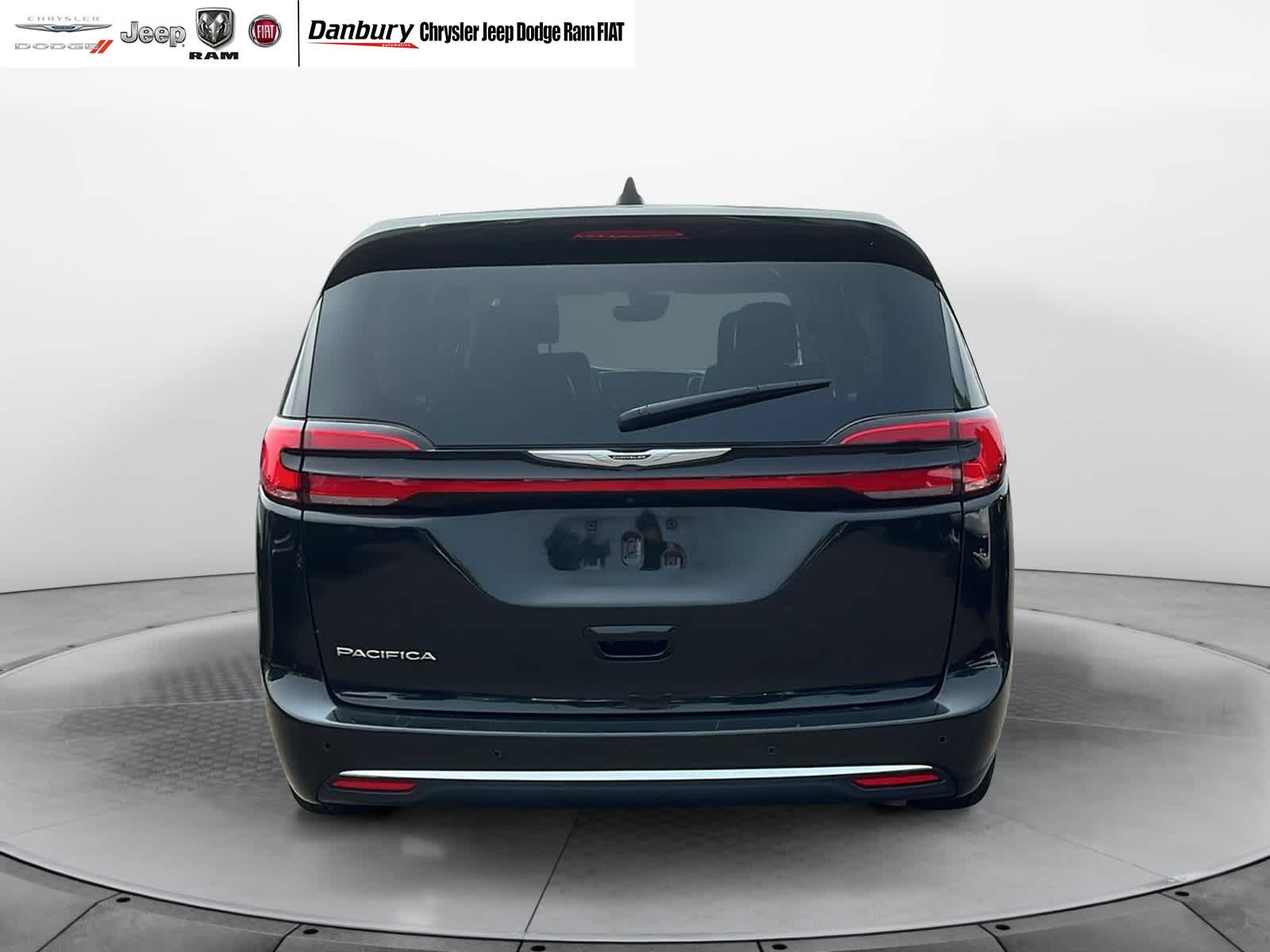 used 2023 Chrysler Pacifica car, priced at $25,981