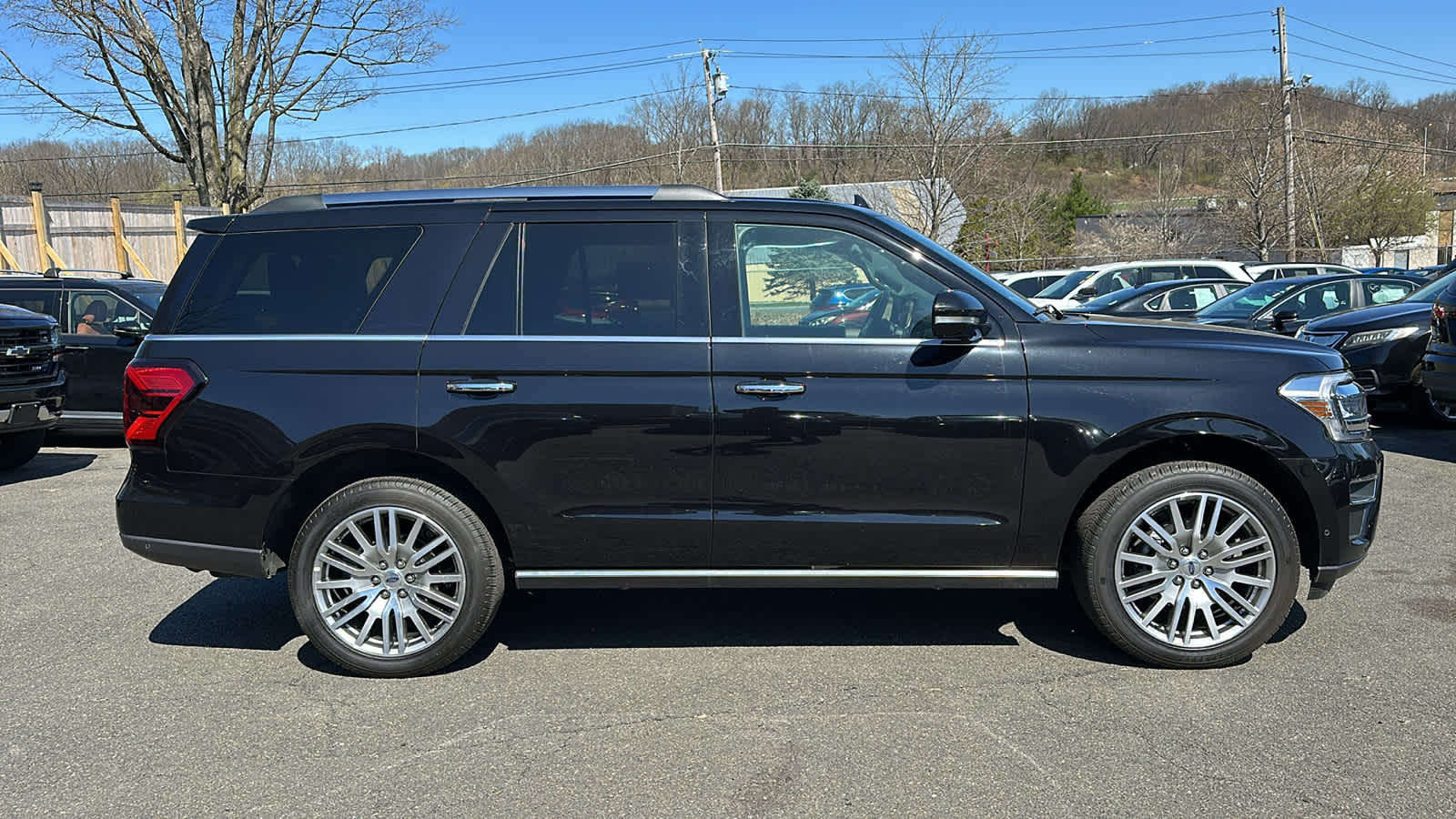 used 2022 Ford Expedition car, priced at $53,704