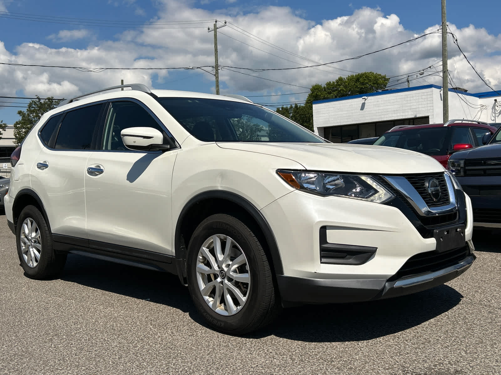 used 2019 Nissan Rogue car, priced at $19,606
