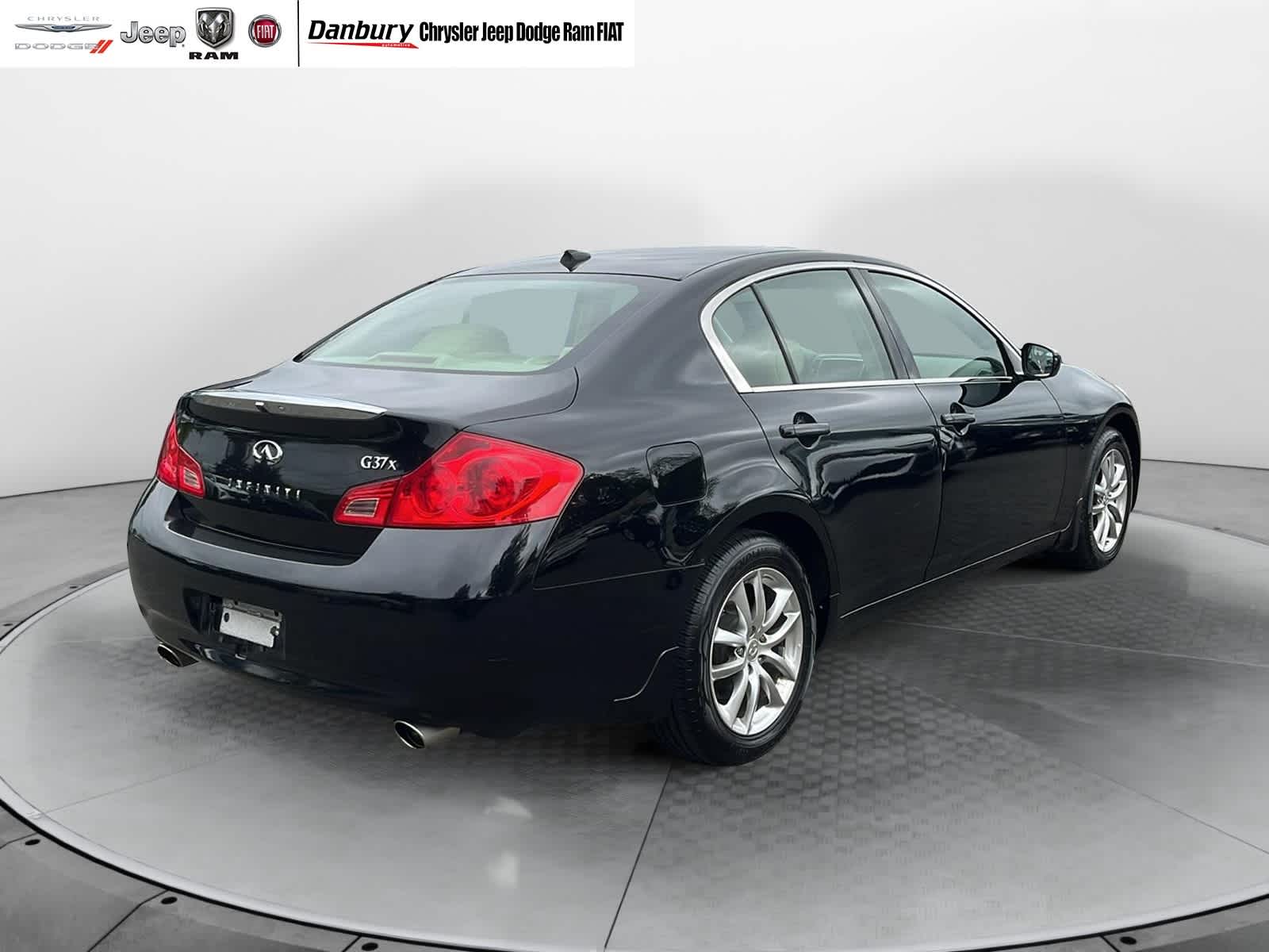 used 2009 INFINITI G37 car, priced at $9,734