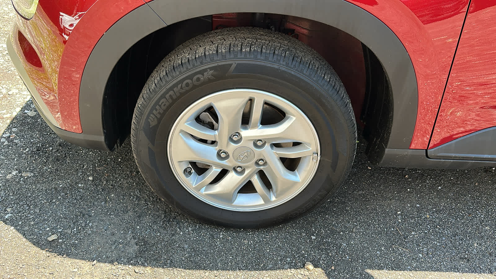 used 2025 Hyundai Venue car, priced at $20,904
