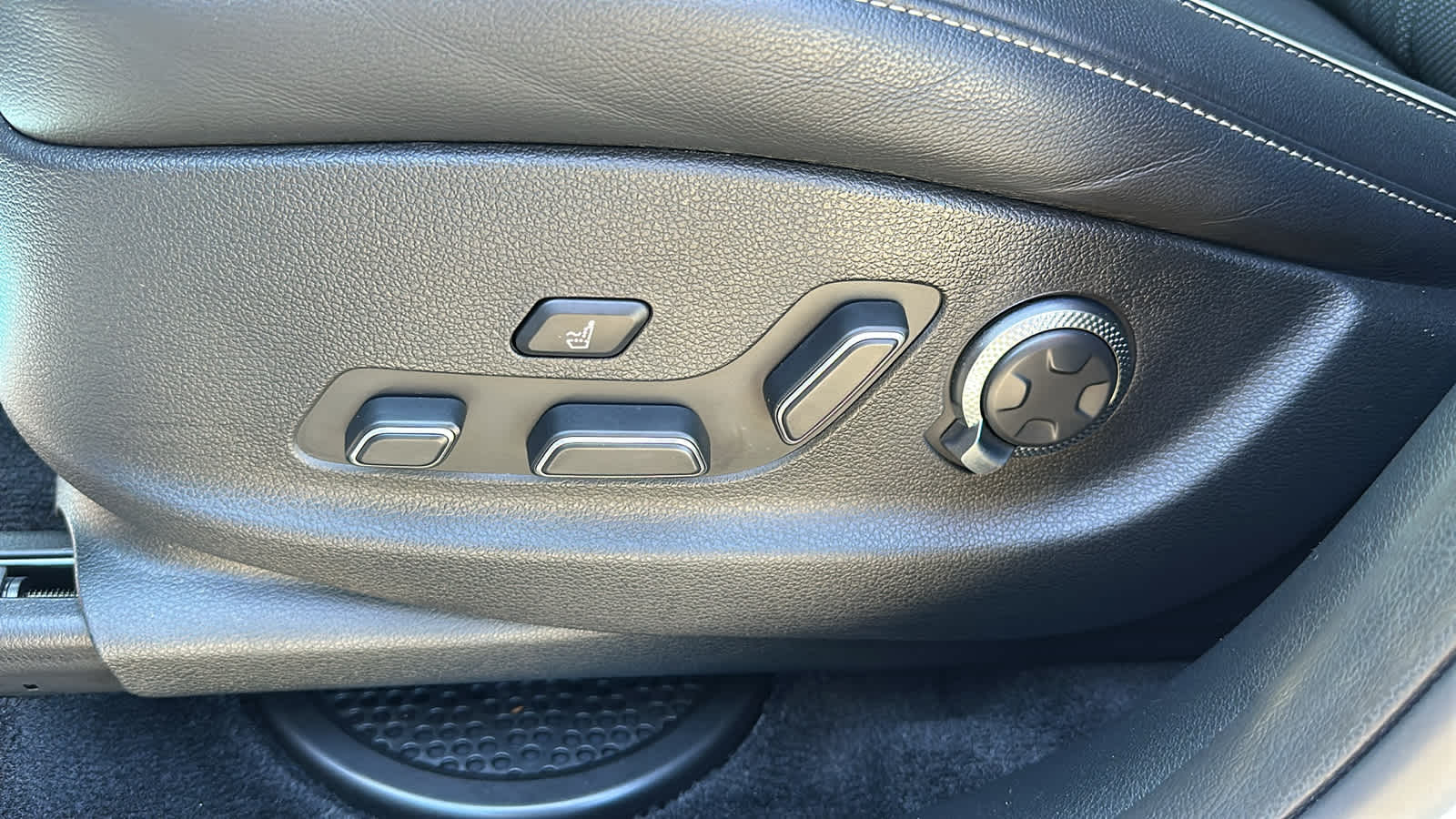 used 2024 Genesis GV80 car, priced at $52,801