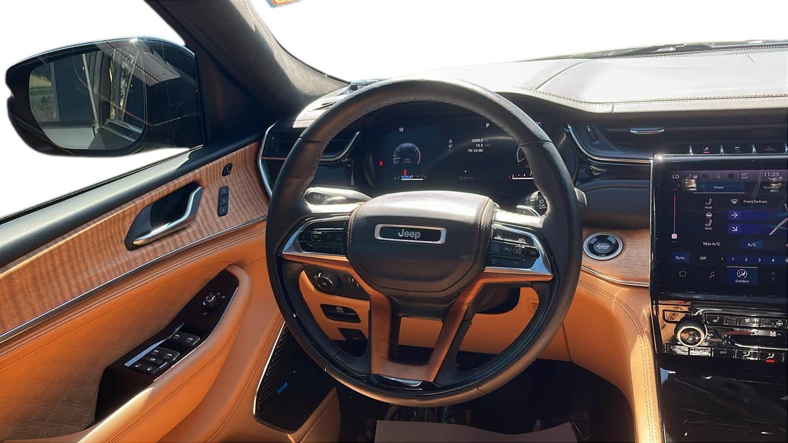 used 2022 Jeep Grand Cherokee L car, priced at $46,574
