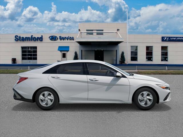 new 2025 Hyundai Elantra car