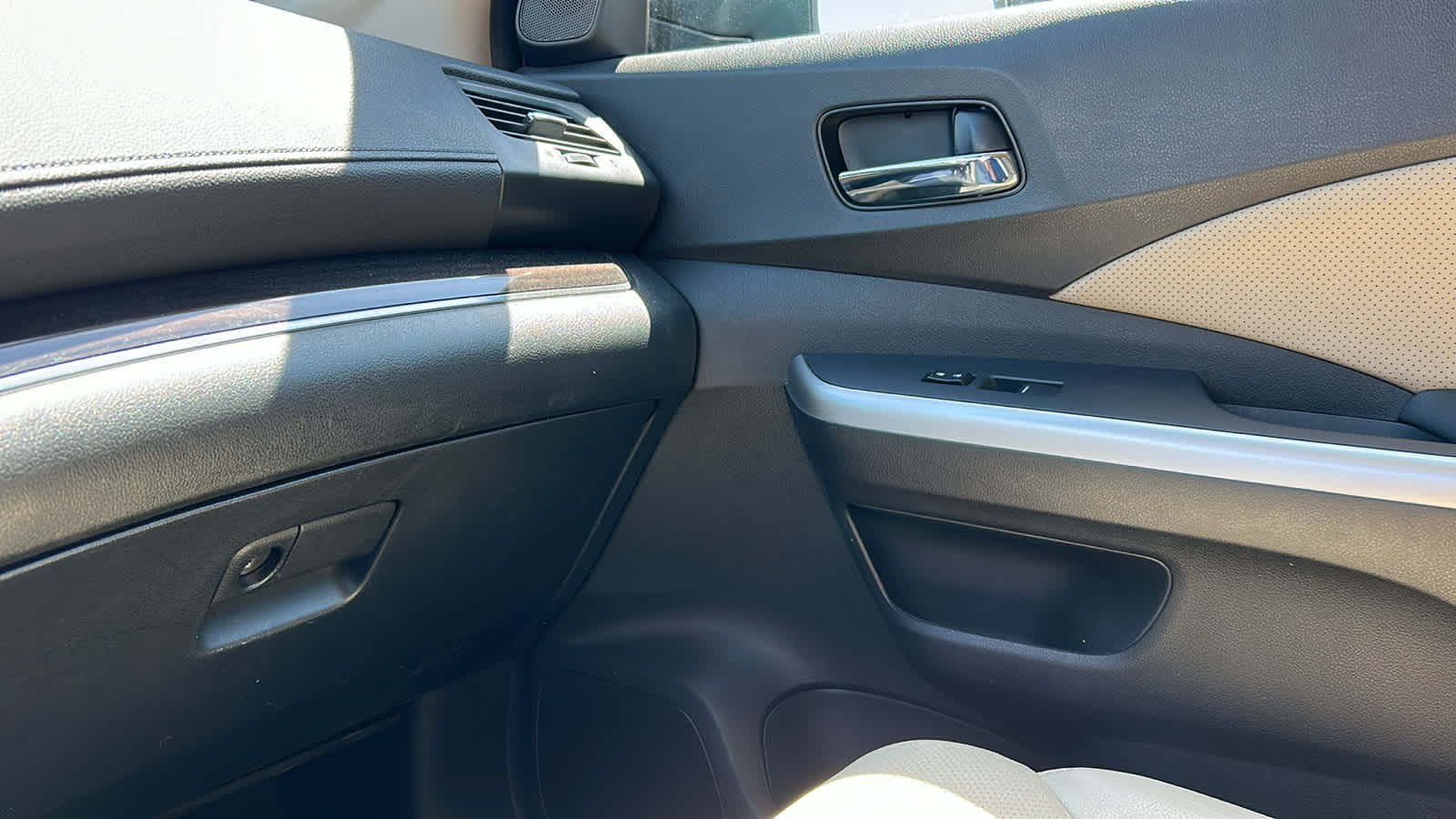 used 2016 Honda CR-V car, priced at $19,902