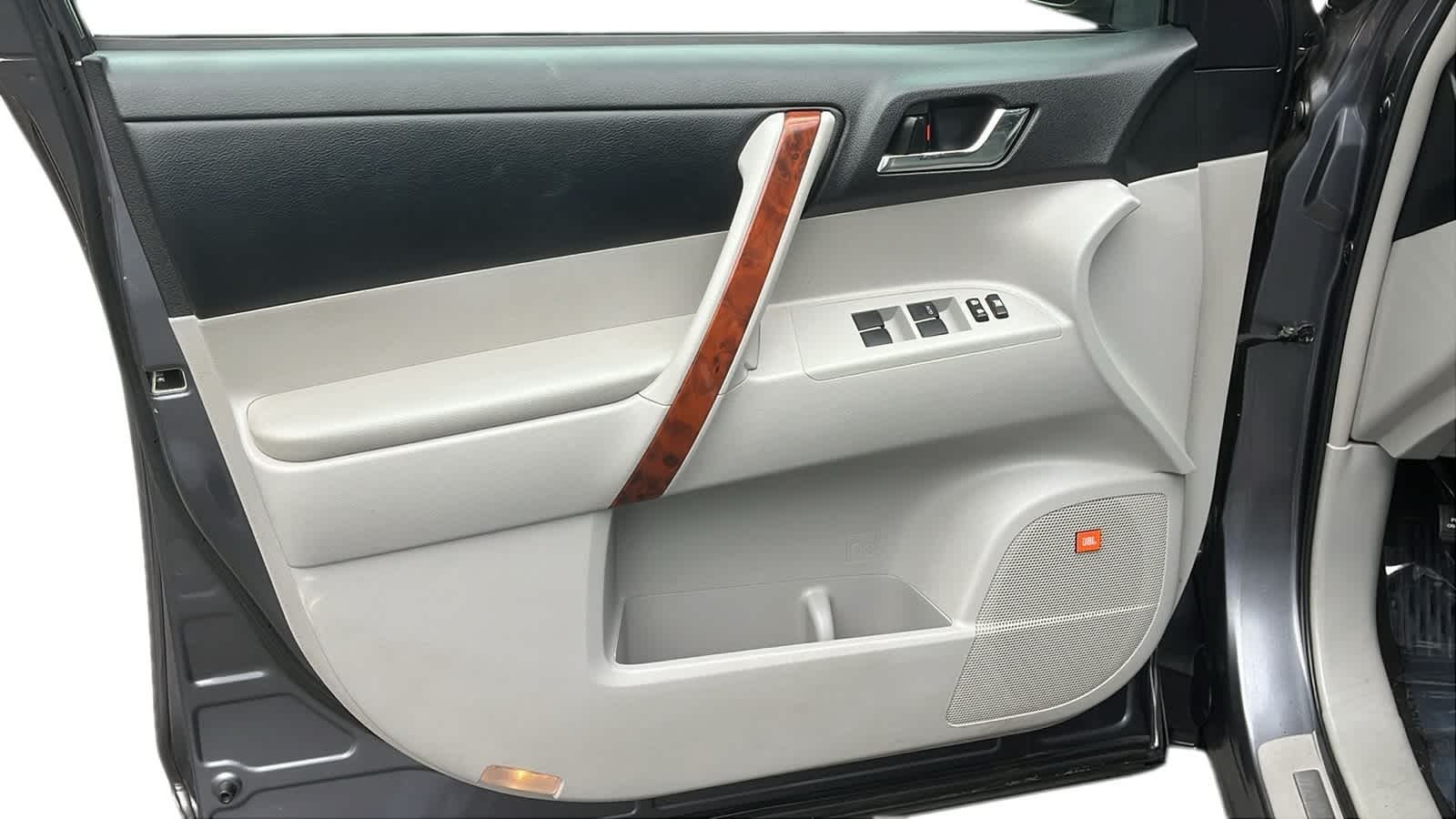 used 2012 Toyota Highlander car, priced at $16,564