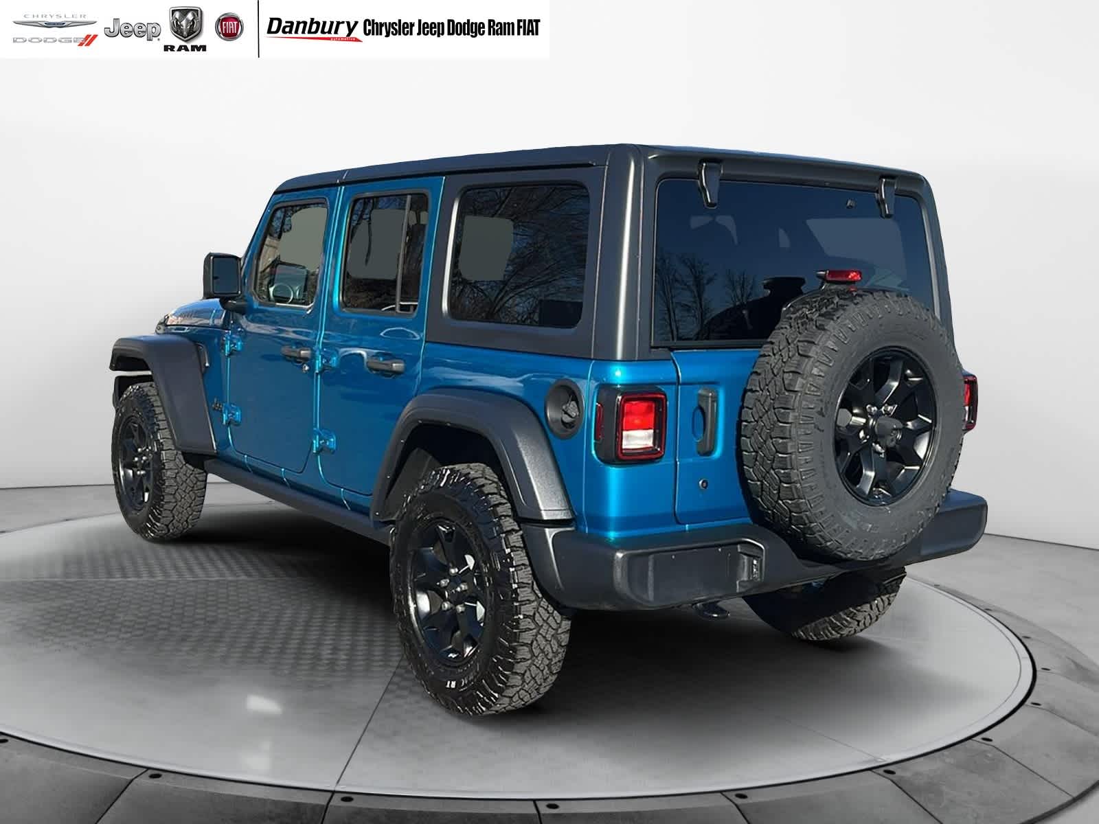 used 2020 Jeep Wrangler Unlimited car, priced at $22,327