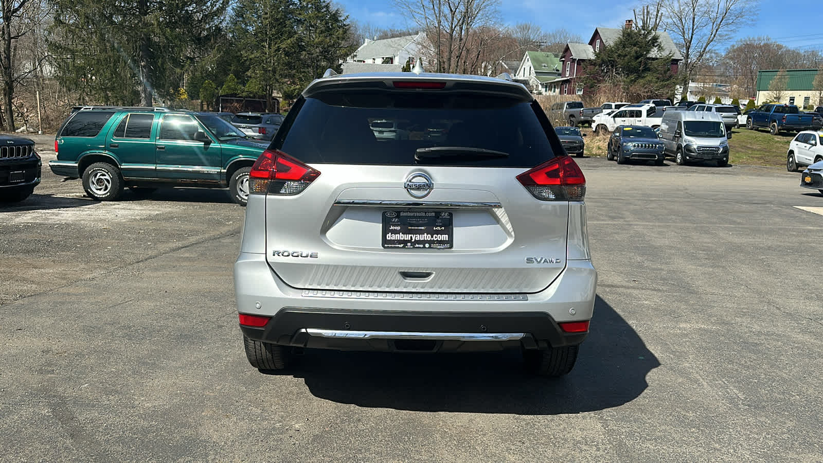 used 2019 Nissan Rogue car, priced at $17,944