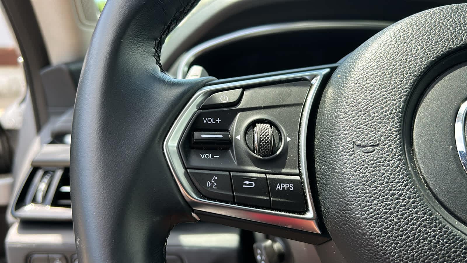 used 2023 Acura MDX car, priced at $42,701