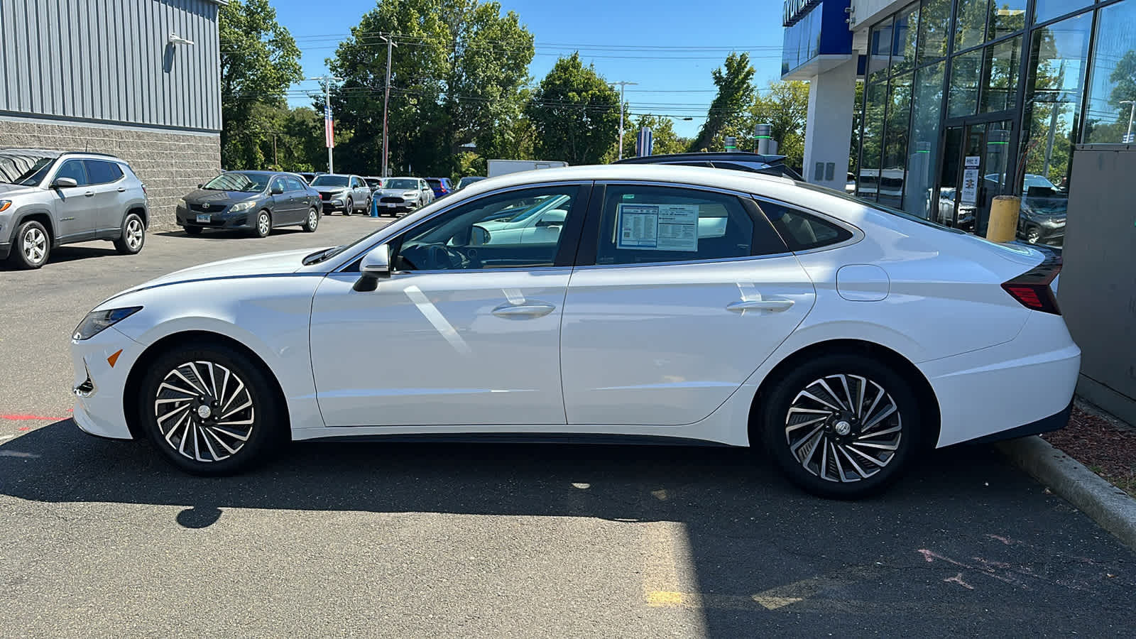 used 2023 Hyundai Sonata Hybrid car, priced at $26,311