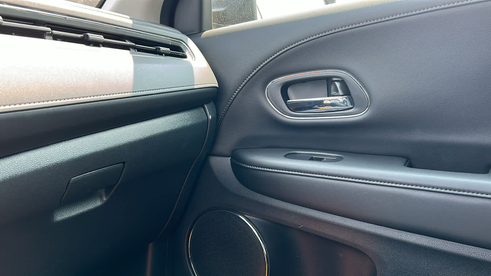 used 2021 Honda HR-V car