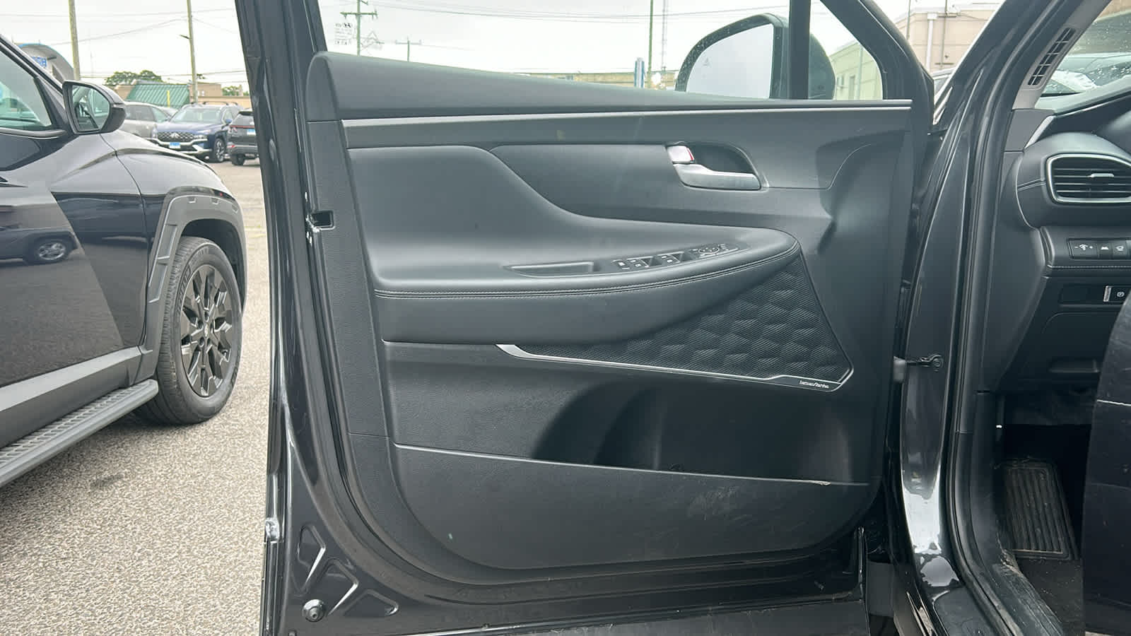 used 2022 Hyundai Santa Fe car, priced at $25,405
