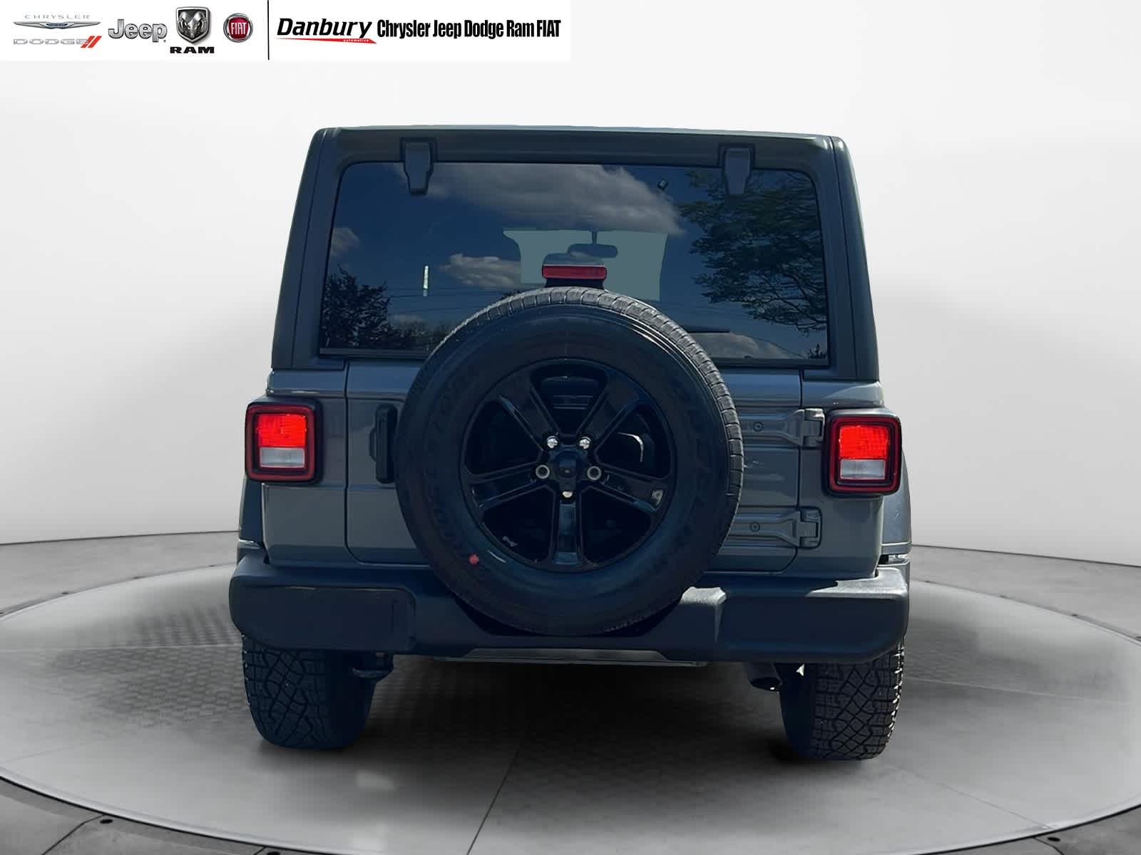 used 2021 Jeep Wrangler car, priced at $31,409