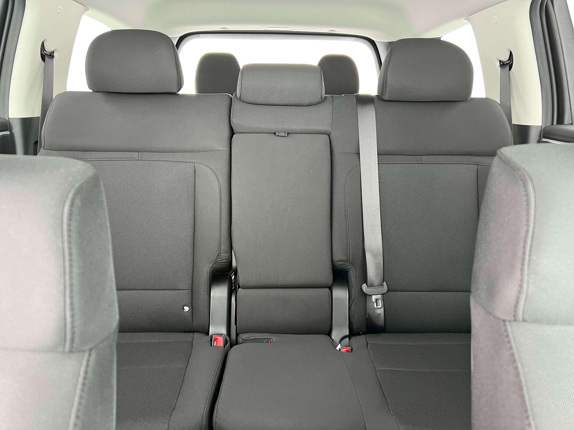 new 2025 Hyundai Santa Fe car, priced at $39,290