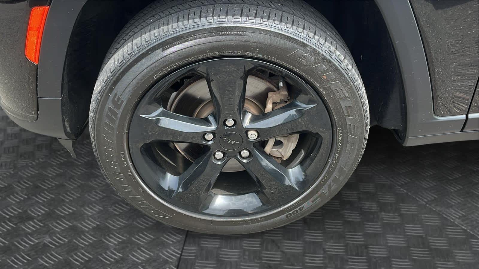 used 2021 Jeep Grand Cherokee L car, priced at $32,597