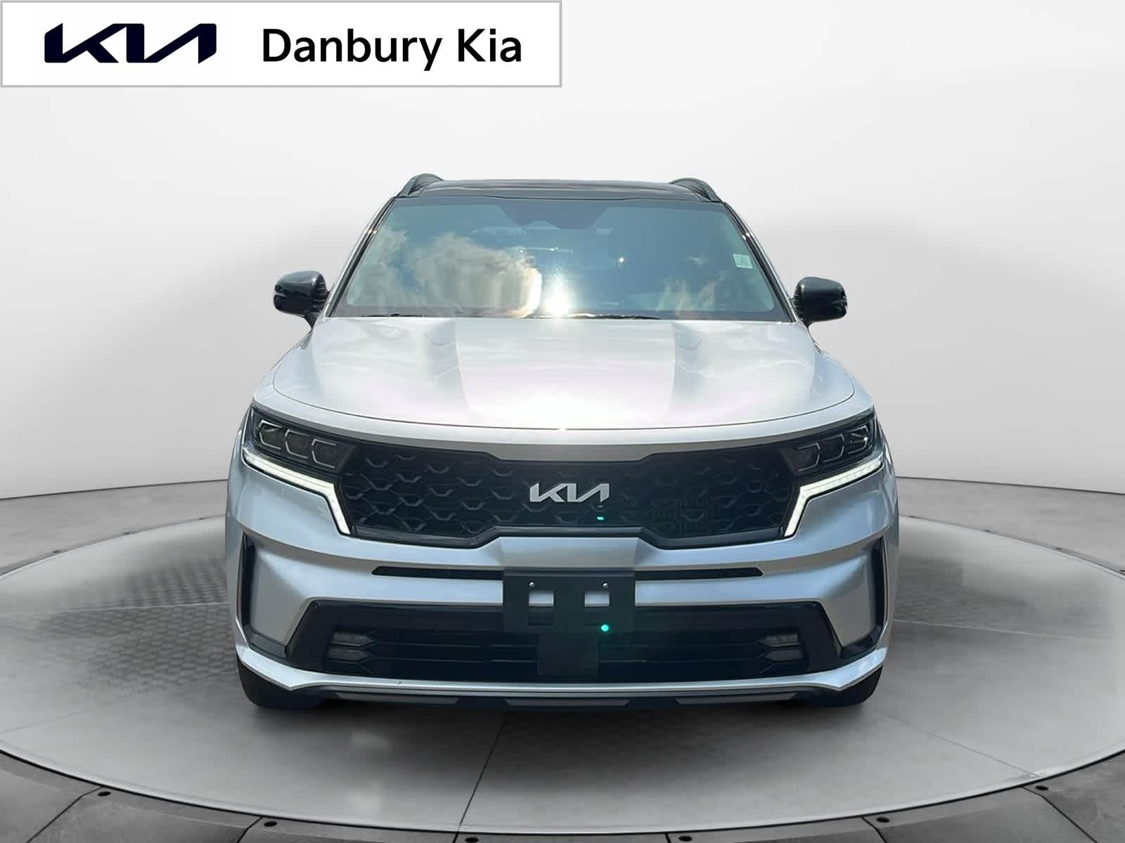 used 2022 Kia Sorento car, priced at $32,379