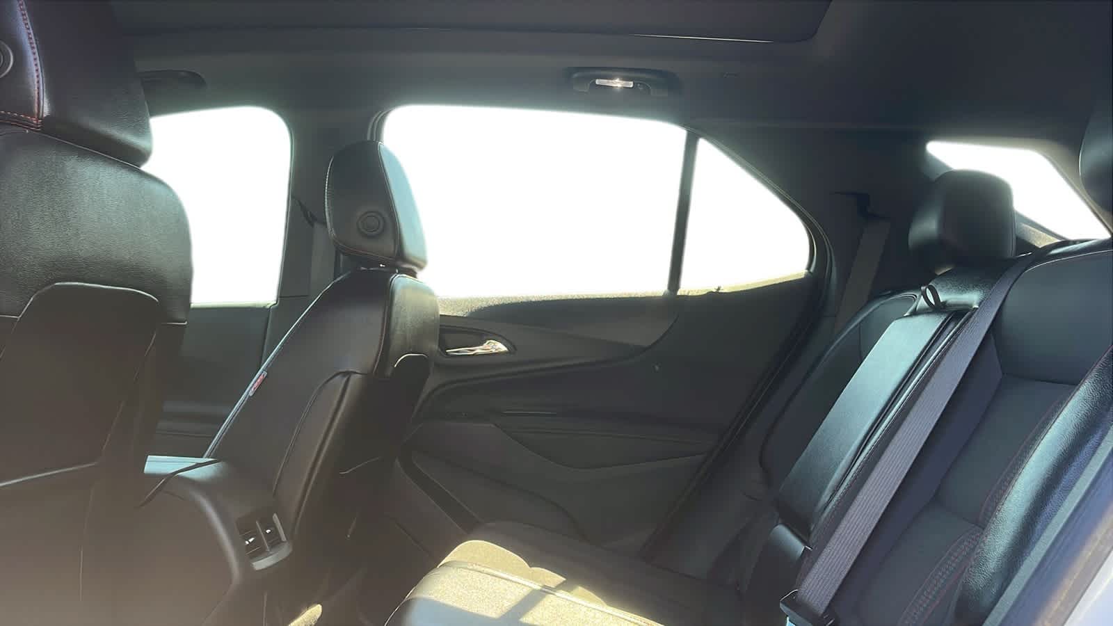 used 2024 Chevrolet Equinox car, priced at $26,912