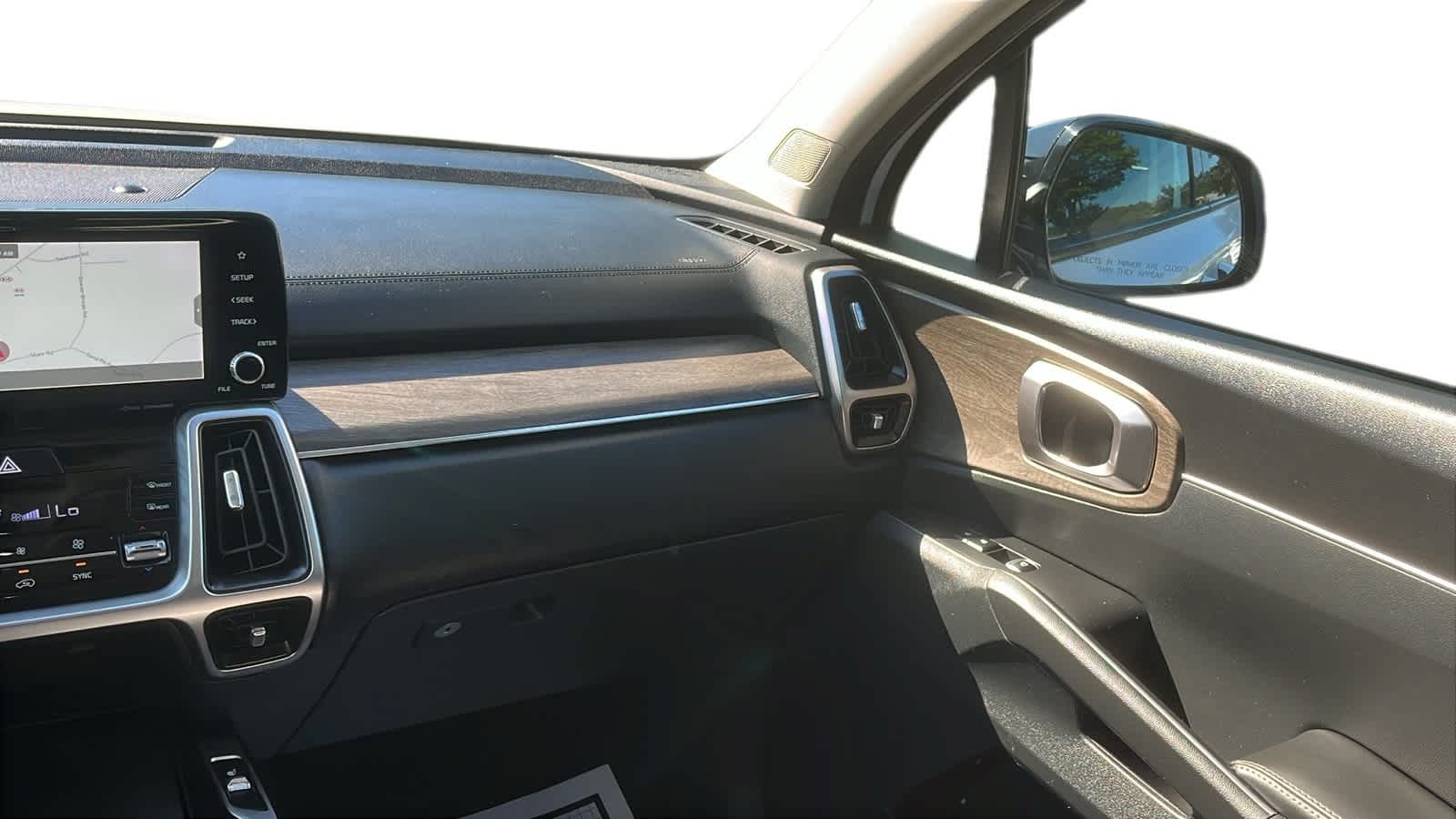 used 2021 Kia Sorento car, priced at $23,947