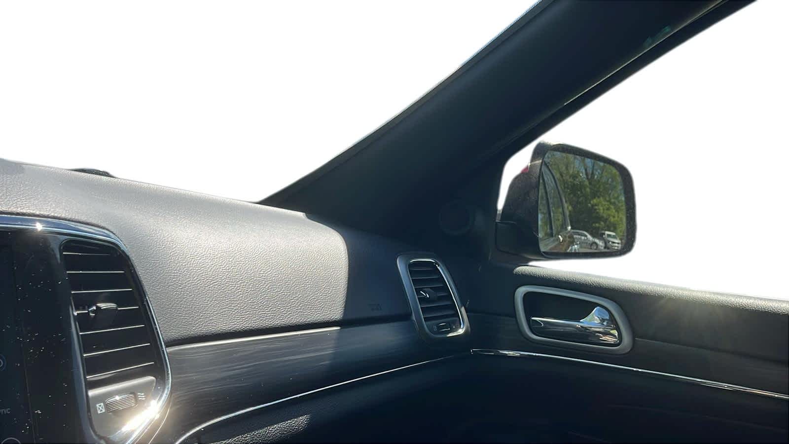 used 2019 Jeep Grand Cherokee car, priced at $22,844