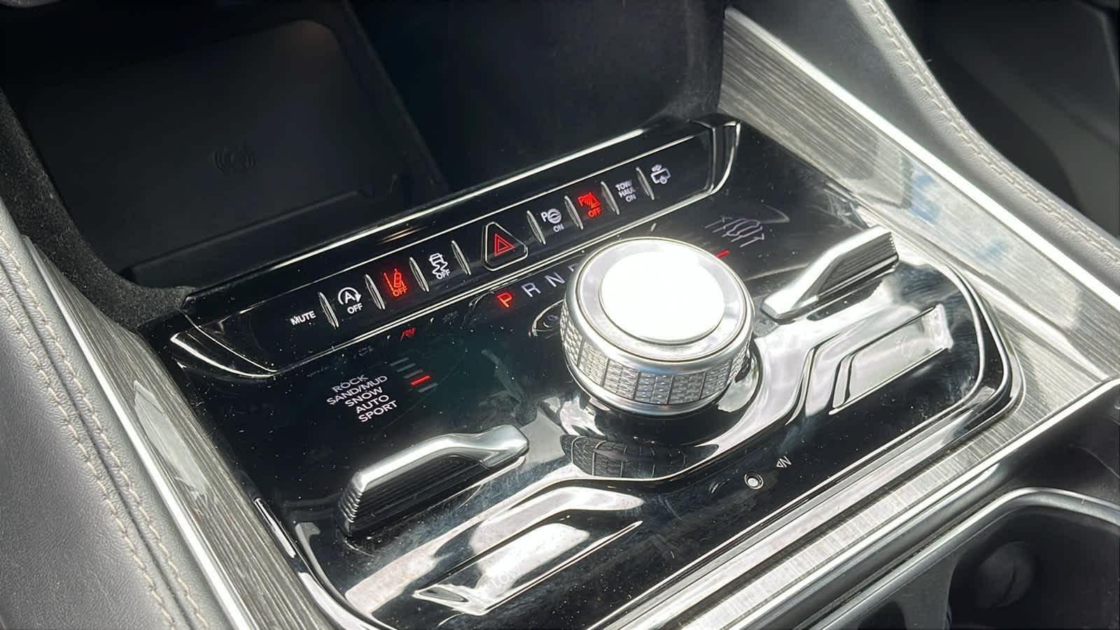 used 2022 Jeep Wagoneer car, priced at $42,944