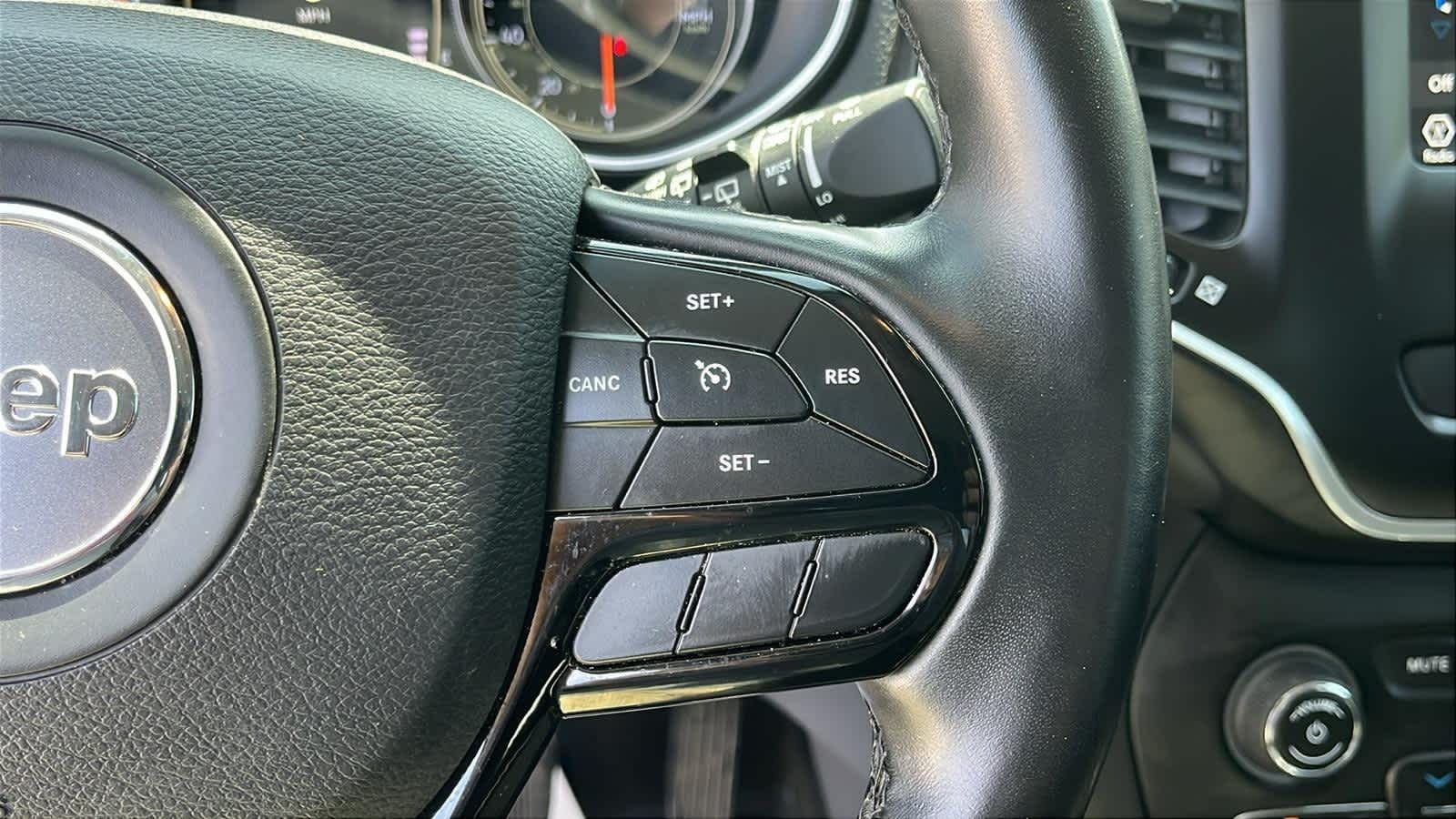 used 2021 Jeep Cherokee car, priced at $22,732