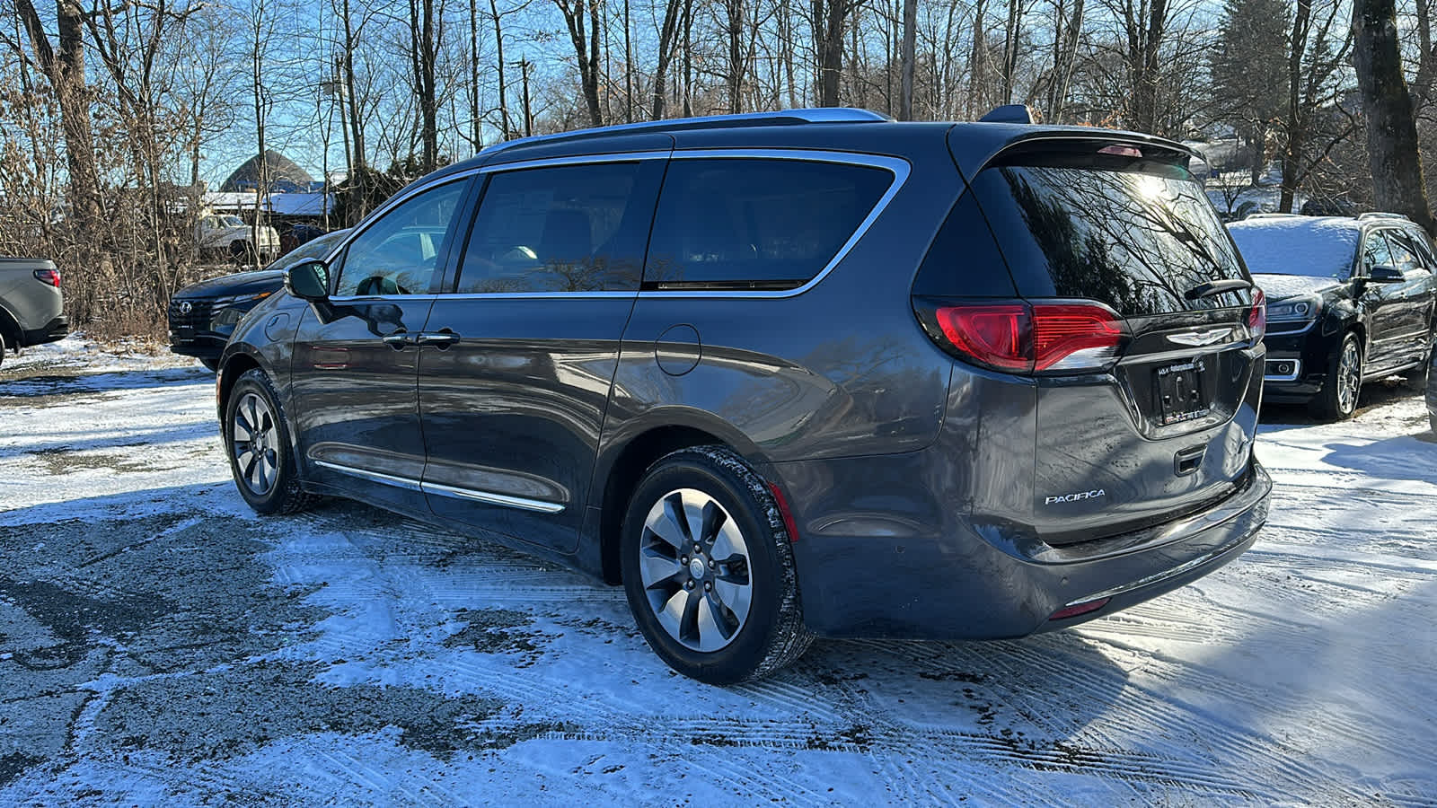 used 2018 Chrysler Pacifica car, priced at $21,909